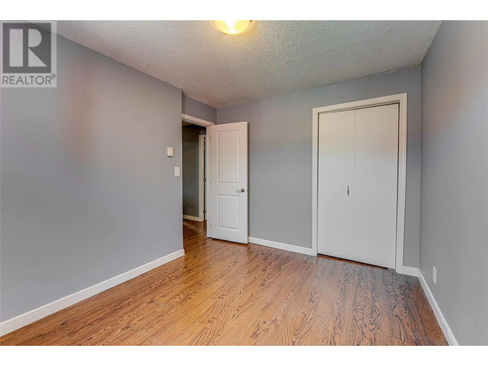 6049 Old Kamloops Road