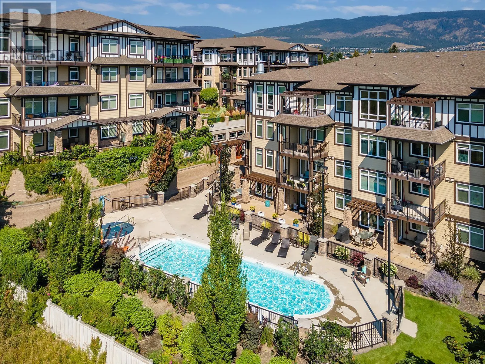 3832 Old Okanagan Highway Unit# 3305