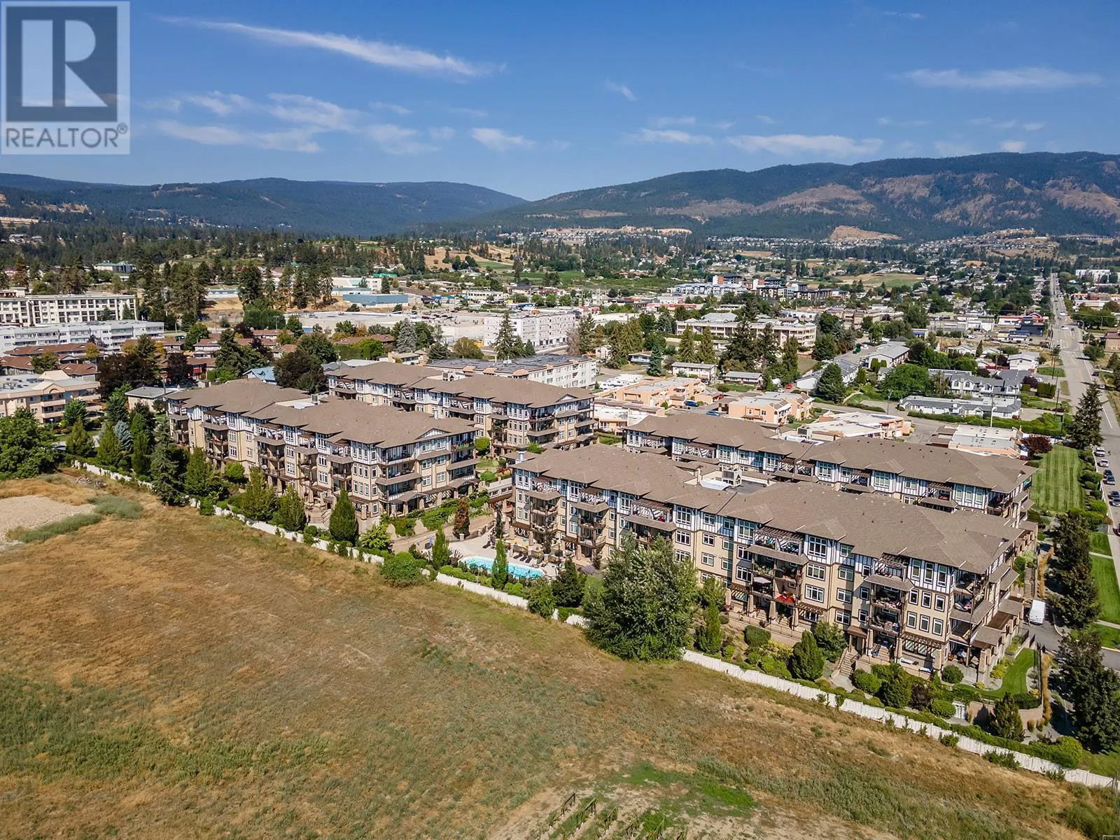 3832 Old Okanagan Highway Unit# 3305