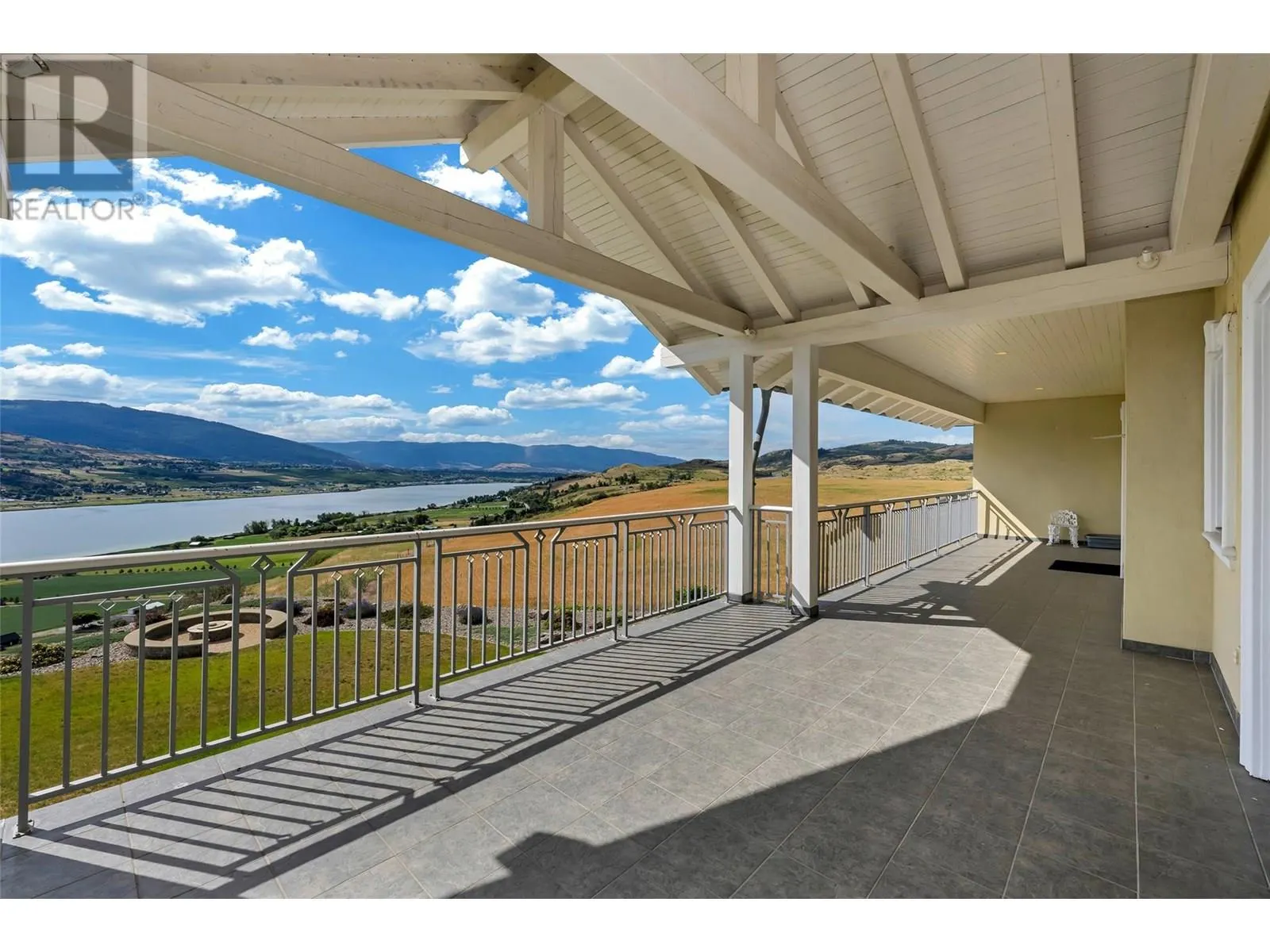 202 Stepping Stones Crescent