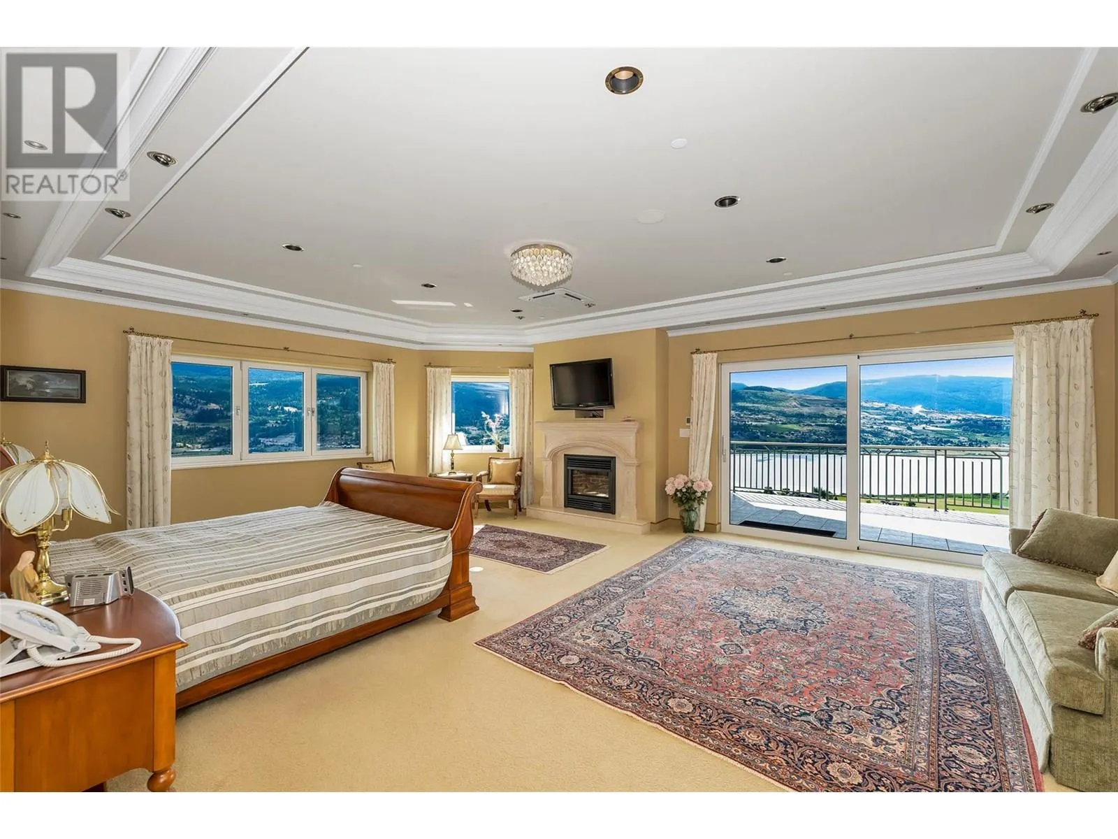 202 Stepping Stones Crescent