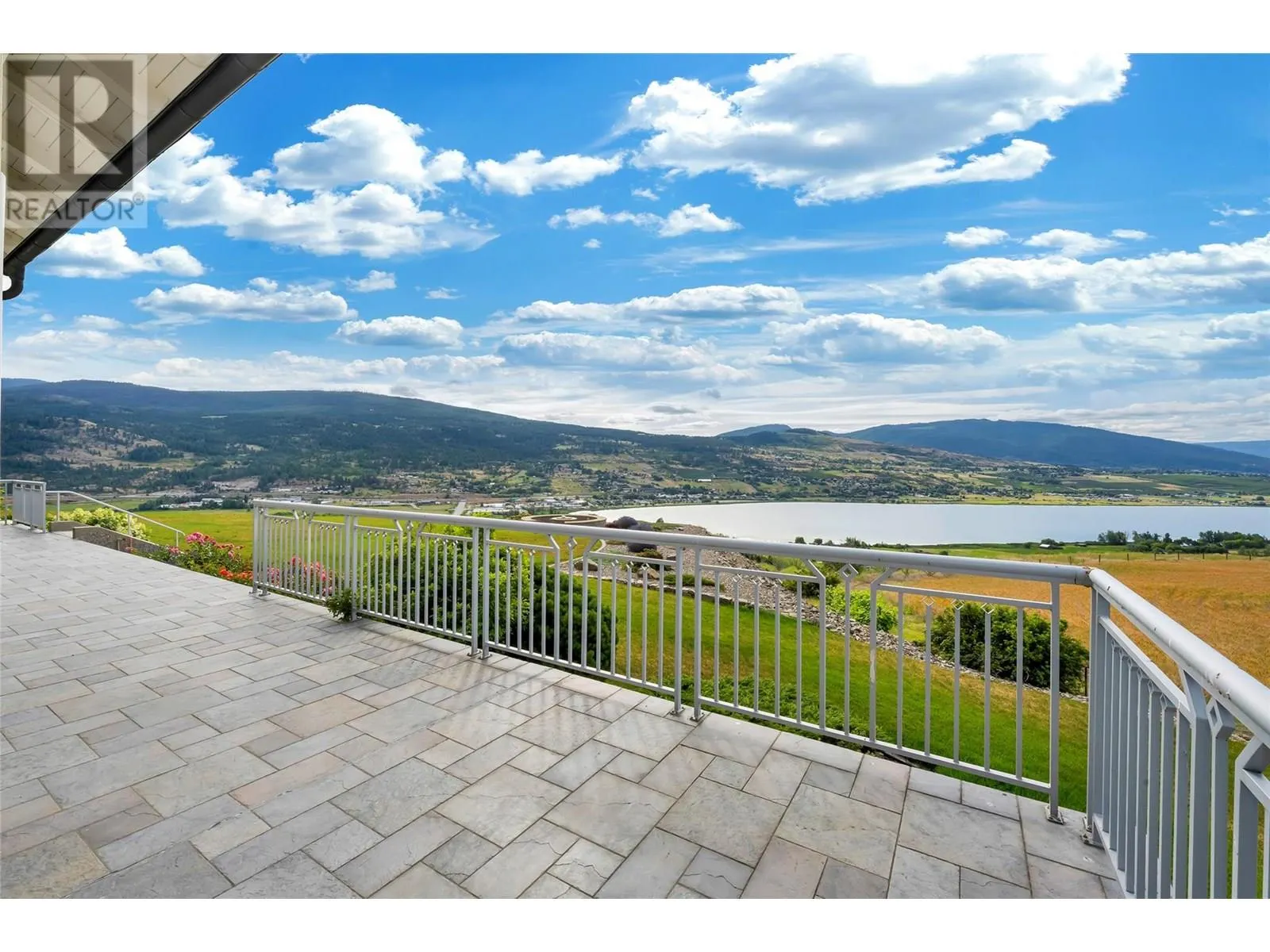 202 Stepping Stones Crescent