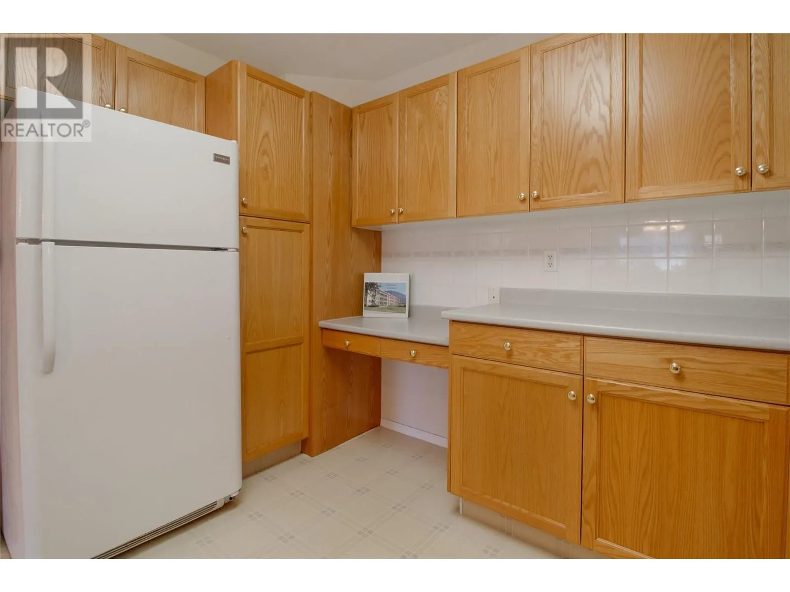 311 Sixth Street E Unit# 206
