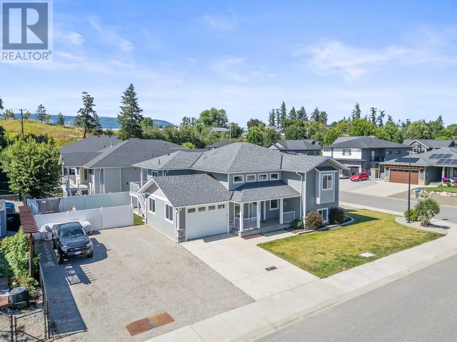 3215 McKechnie Drive