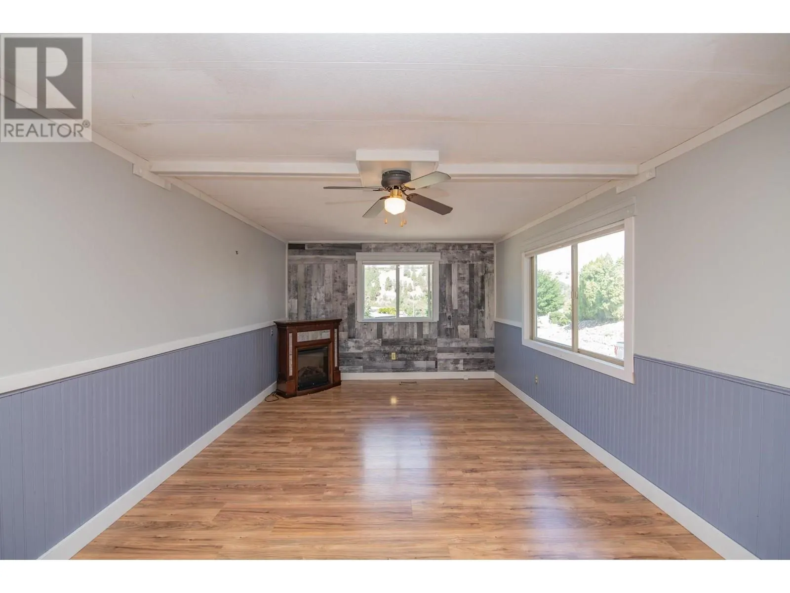 15401 Kalamalka Road Unit# 211
