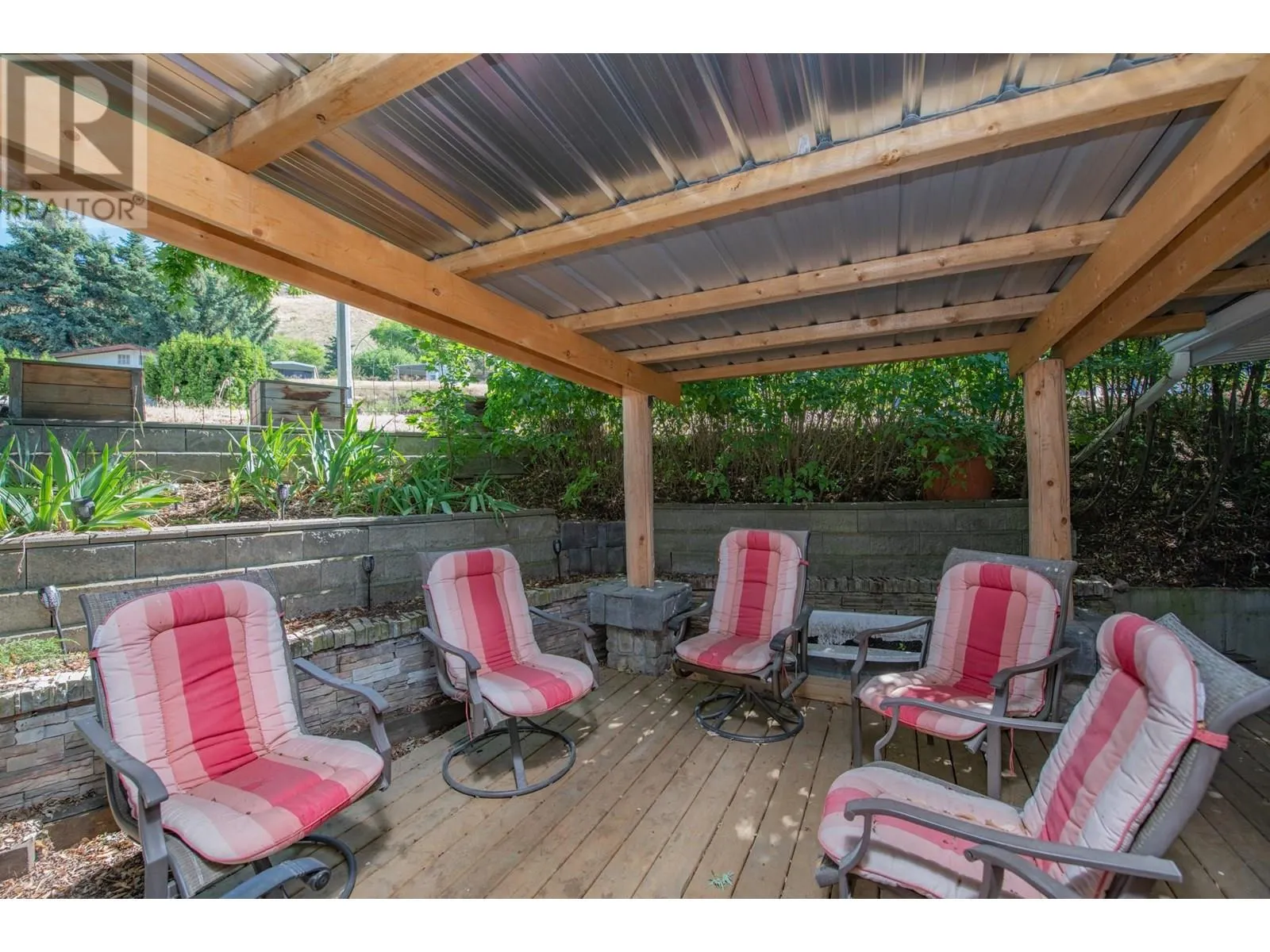 15401 Kalamalka Road Unit# 211