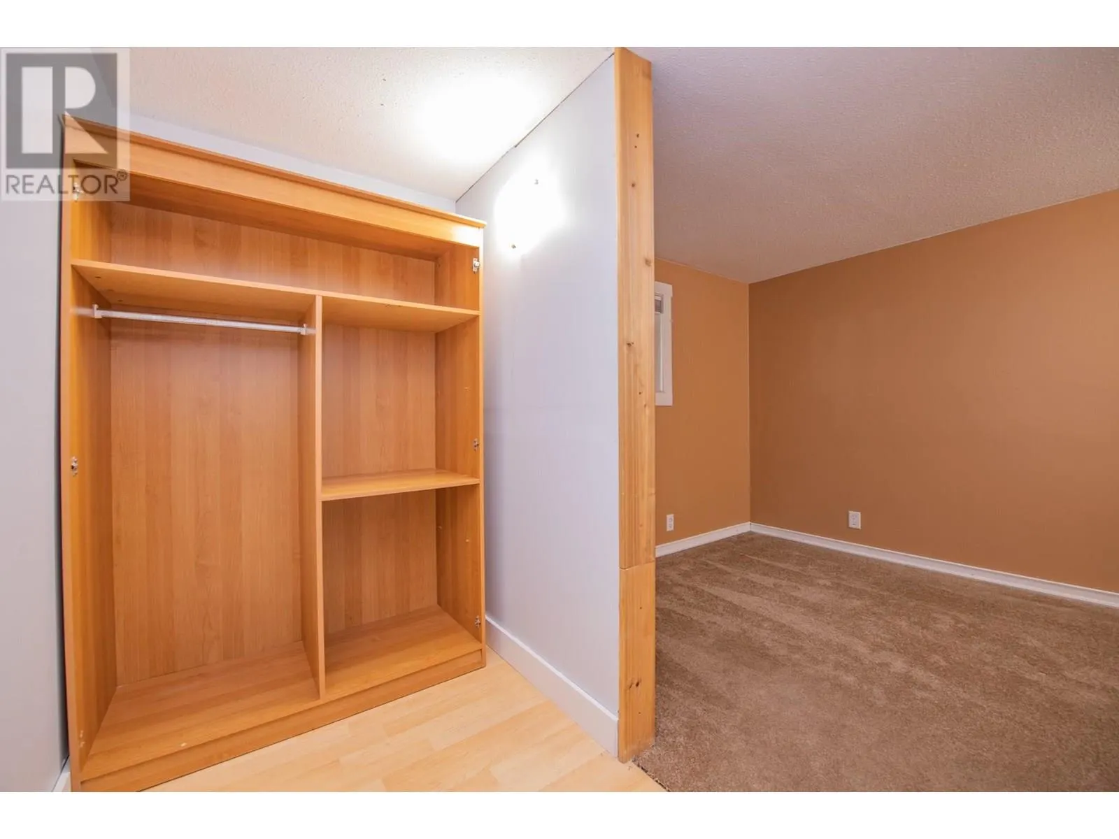 15401 Kalamalka Road Unit# 211