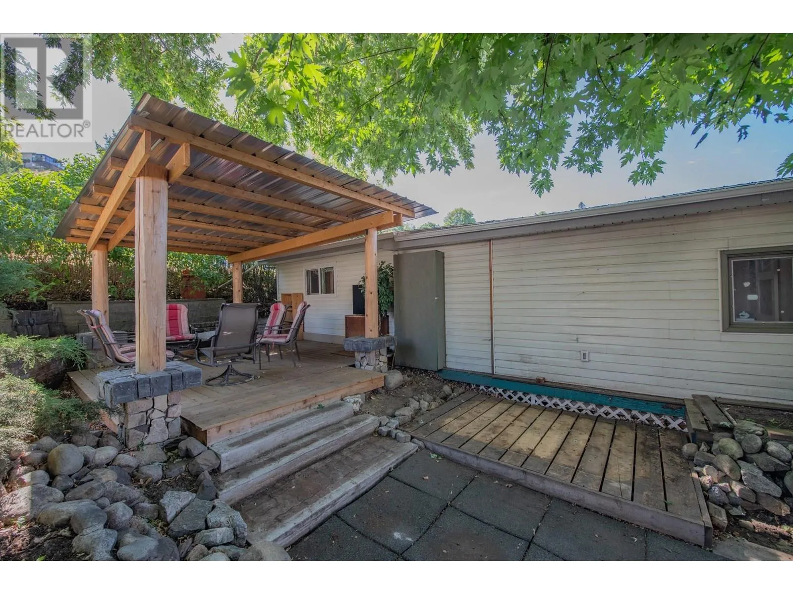 15401 Kalamalka Road Unit# 211