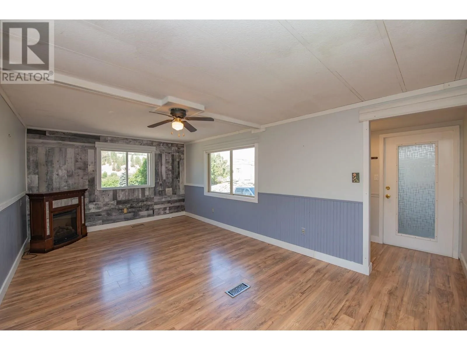 15401 Kalamalka Road Unit# 211