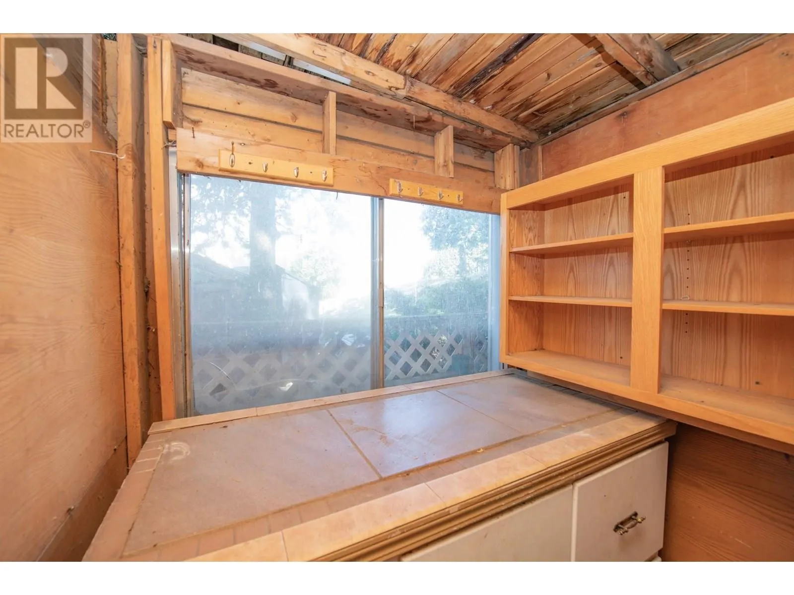 15401 Kalamalka Road Unit# 211