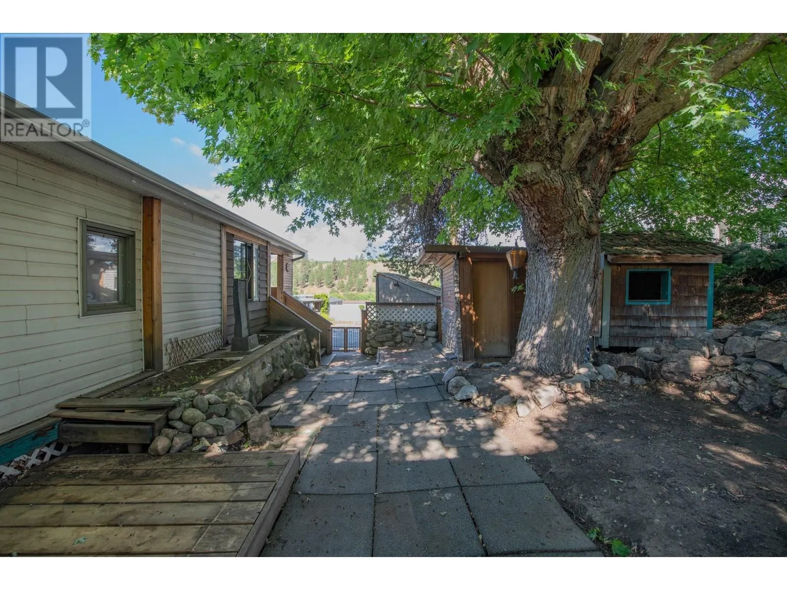 15401 Kalamalka Road Unit# 211
