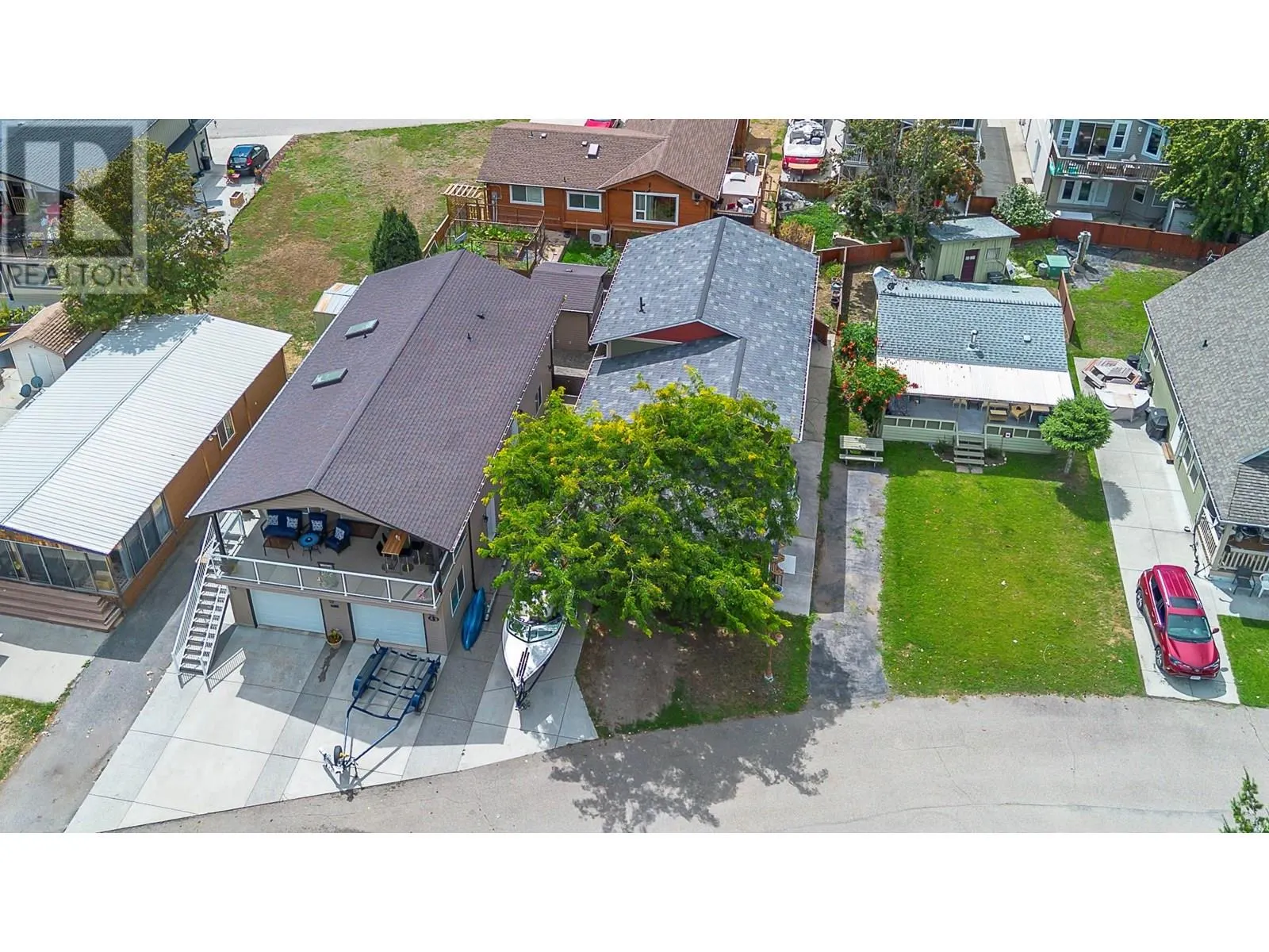42 Lakeshore Drive