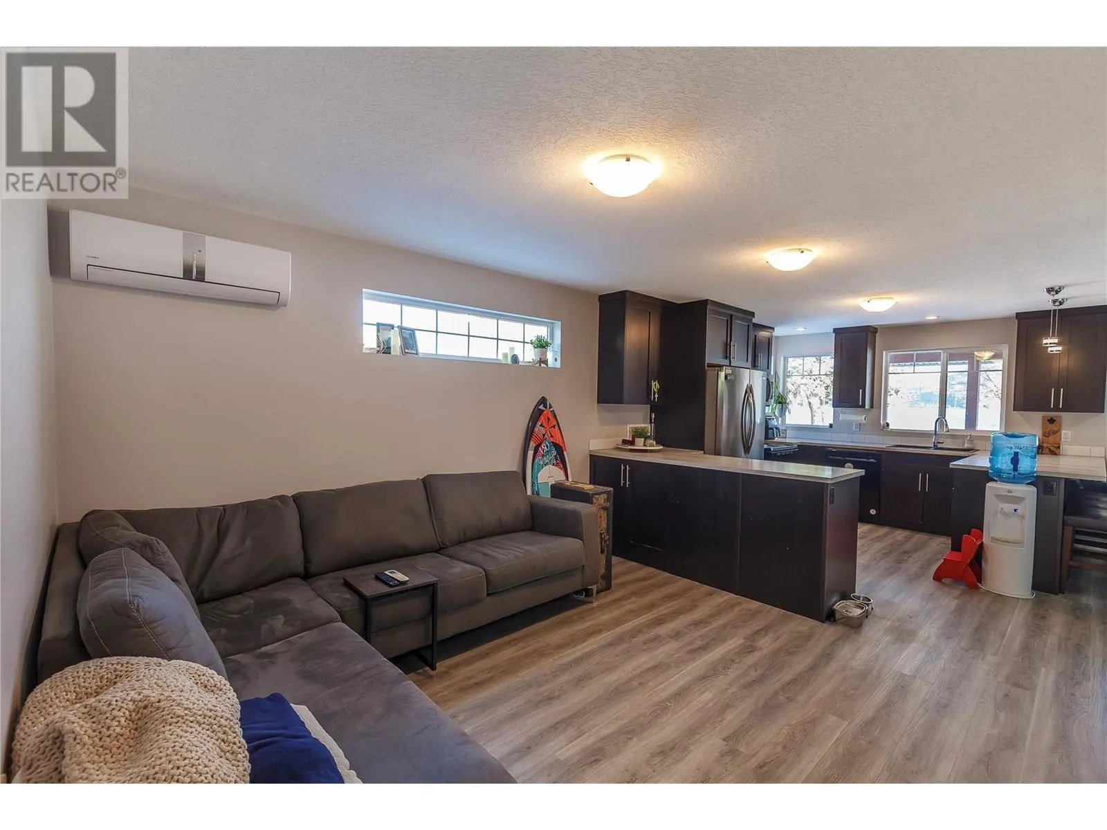42 Lakeshore Drive