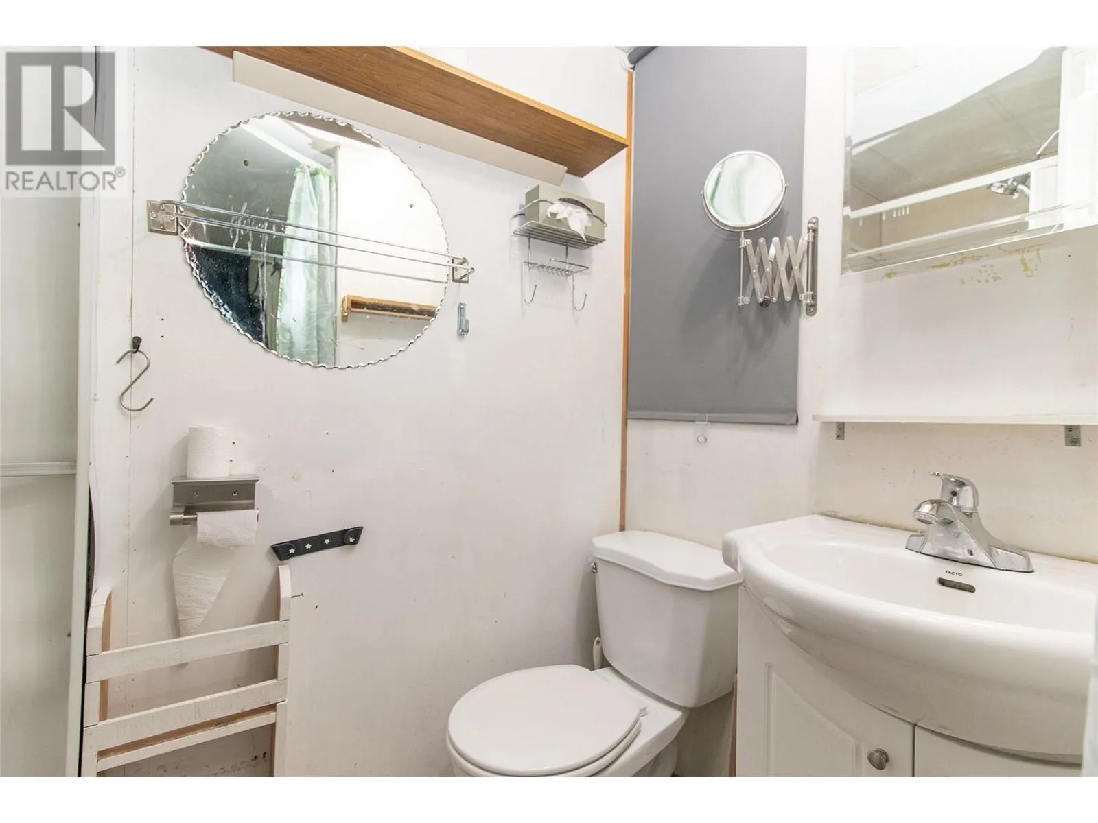 3745 Lakeshore Road Unit# 39