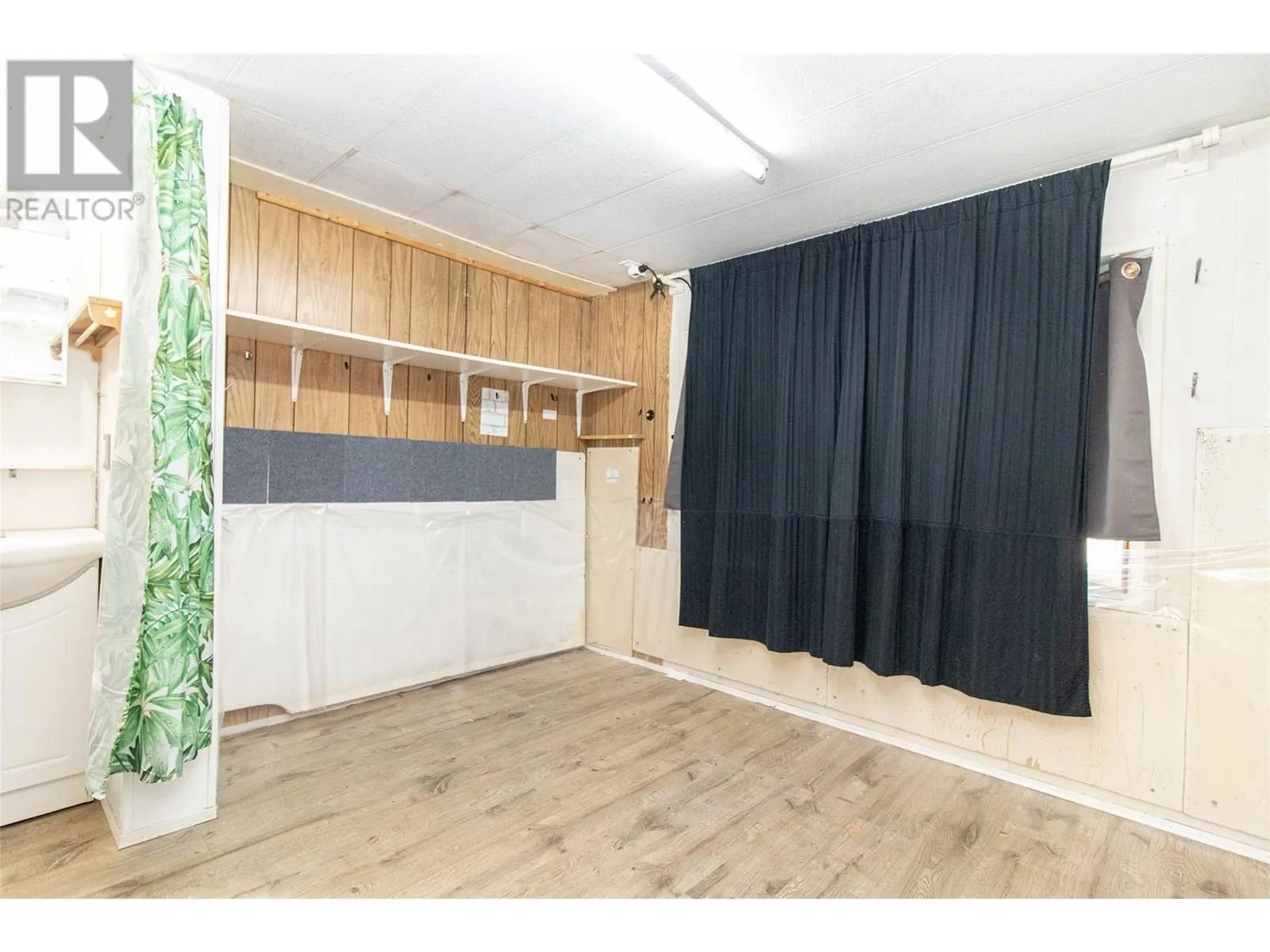 3745 Lakeshore Road Unit# 39