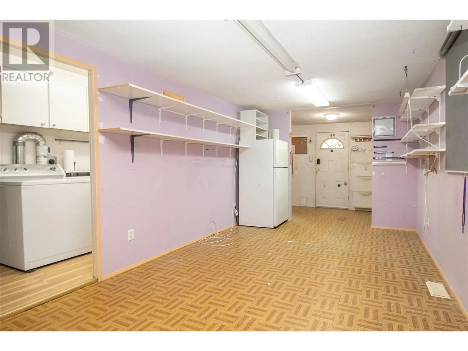 3745 Lakeshore Road Unit# 39