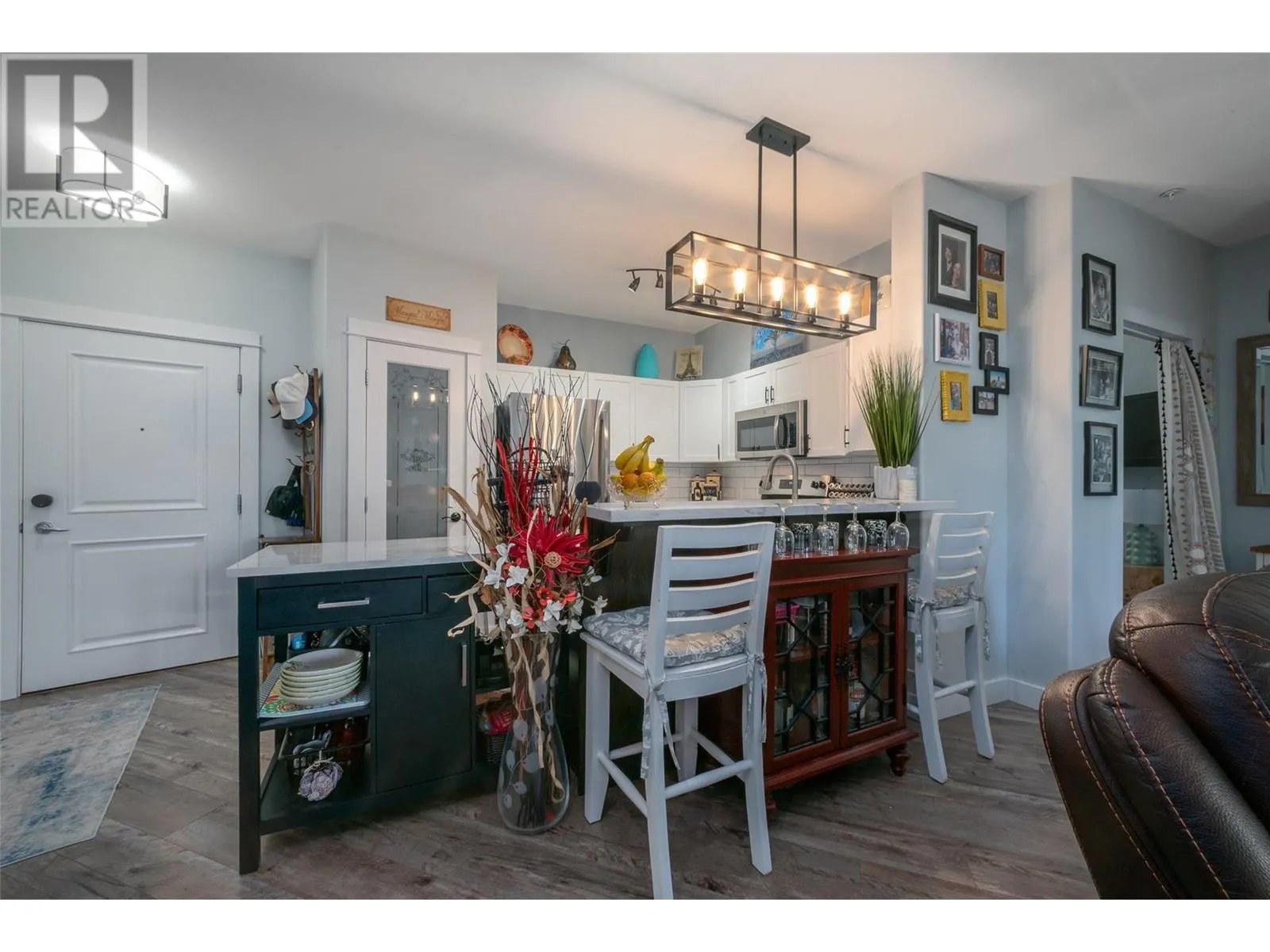 2551 Shoreline Drive Unit# 112