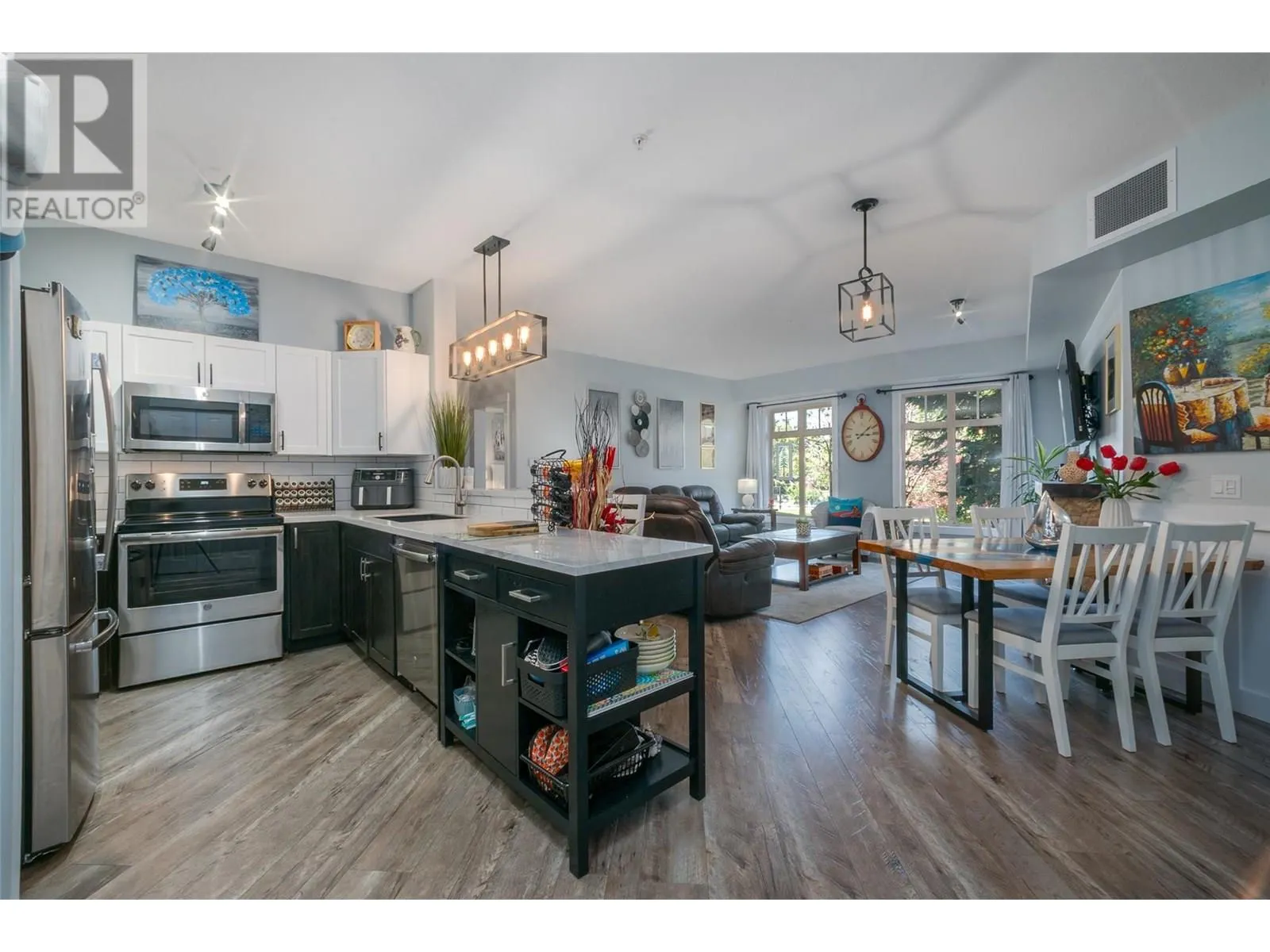 2551 Shoreline Drive Unit# 112