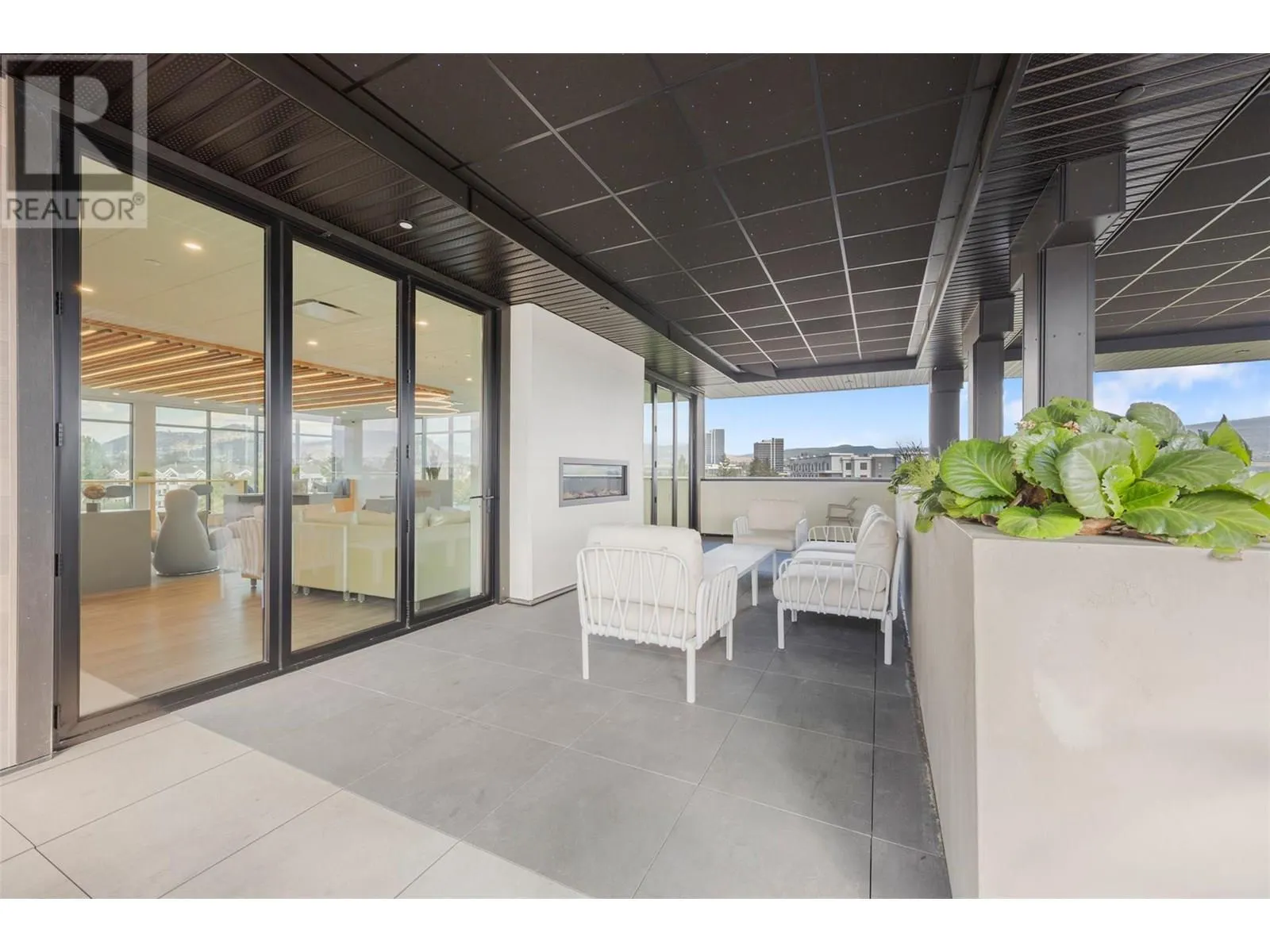 1274 Devonshire Avenue Unit# 411