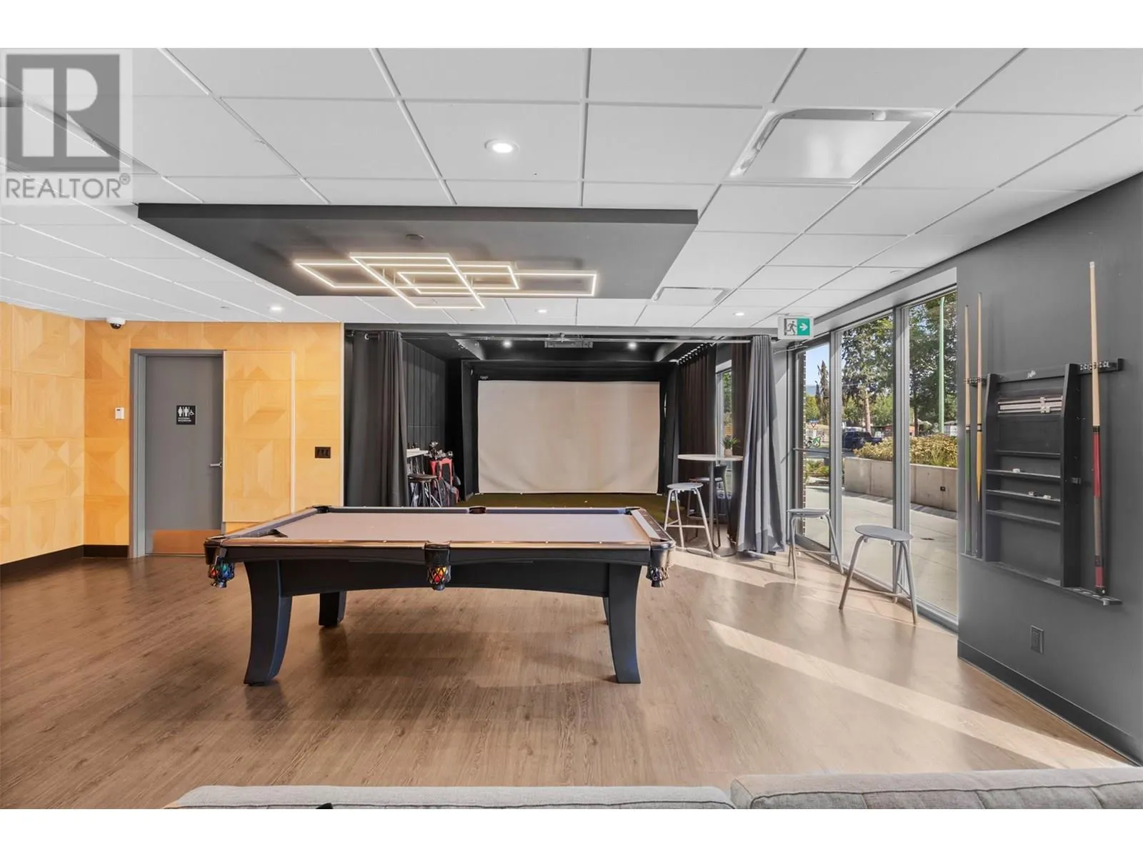 1274 Devonshire Avenue Unit# 411