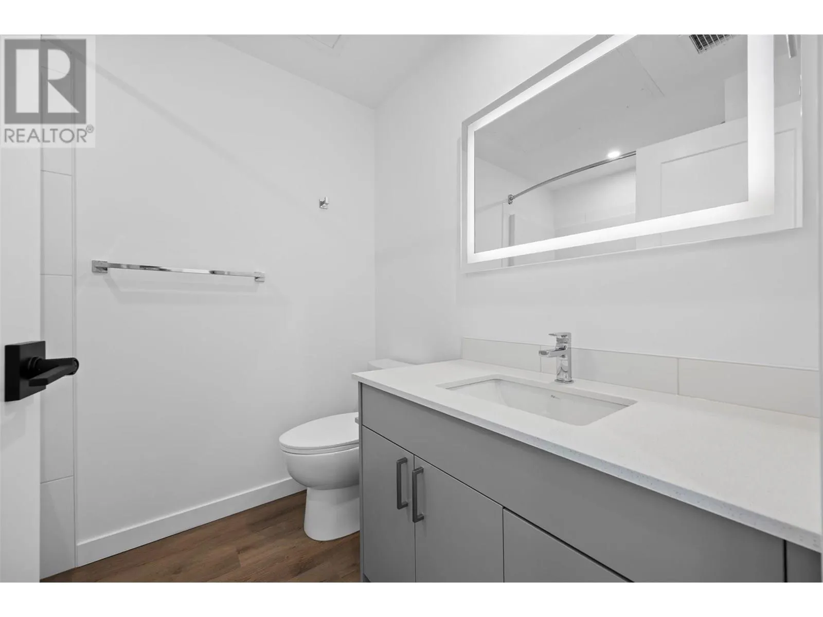 1274 Devonshire Avenue Unit# 411