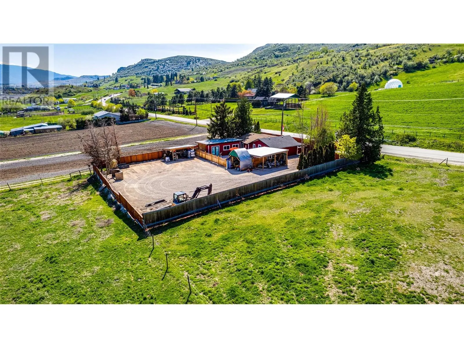 6049 Old Kamloops Road