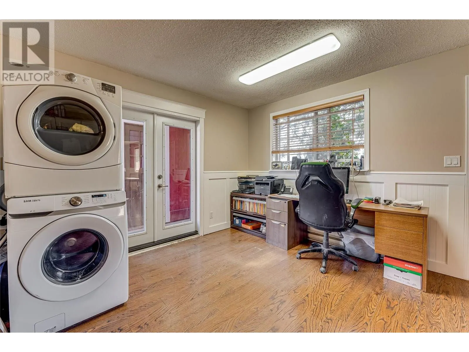 6049 Old Kamloops Road