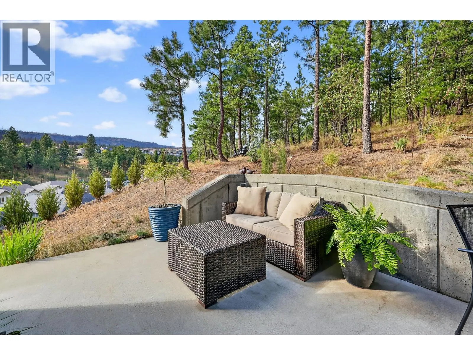 2200 Sunview Drive