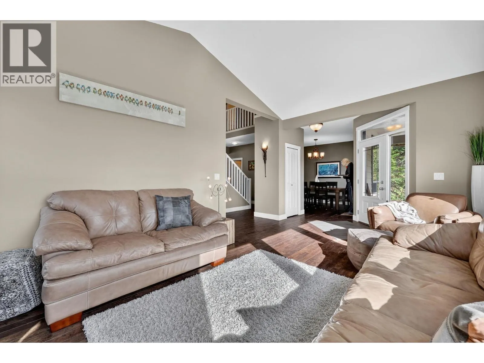 2200 Sunview Drive