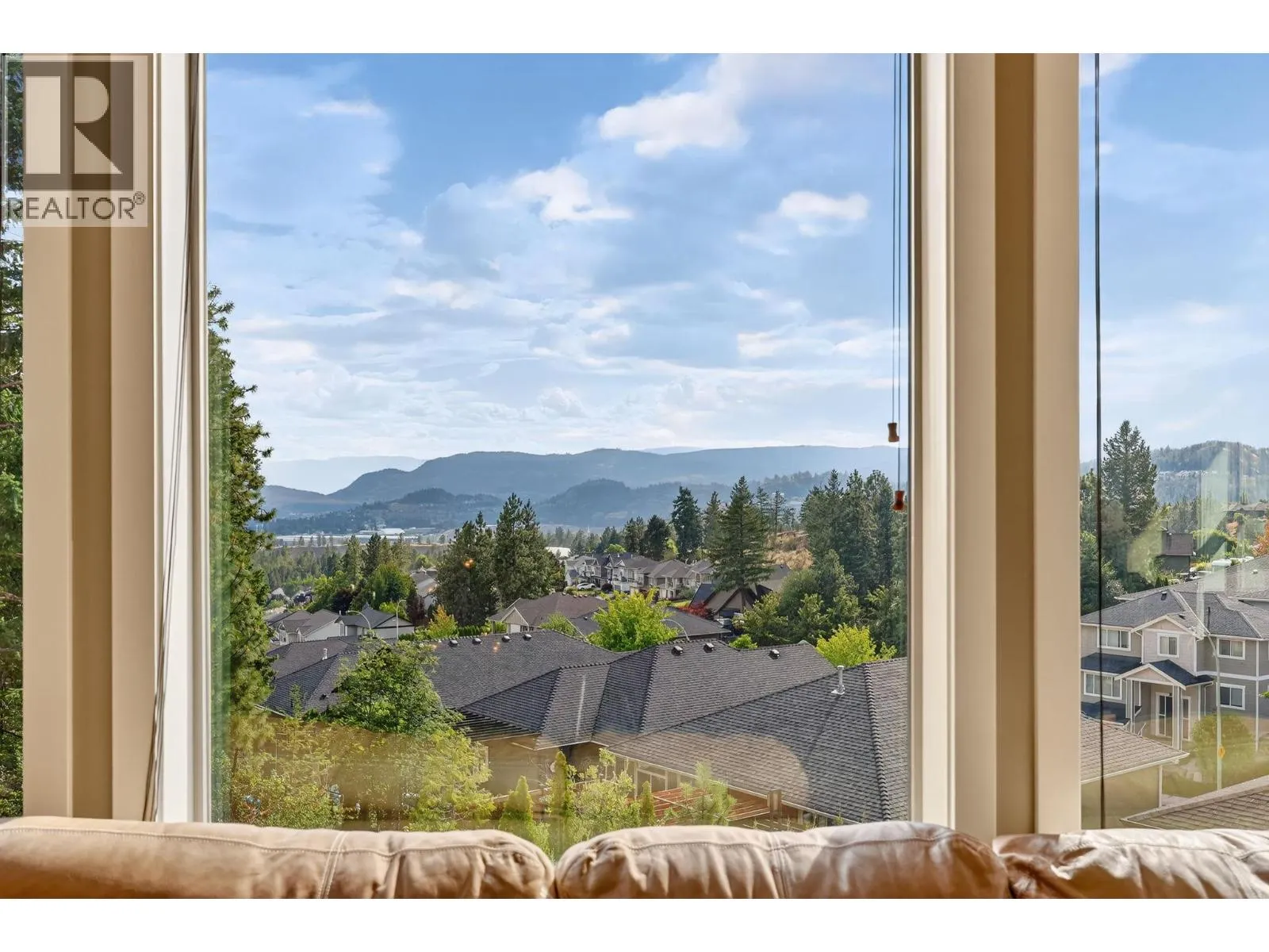 2200 Sunview Drive