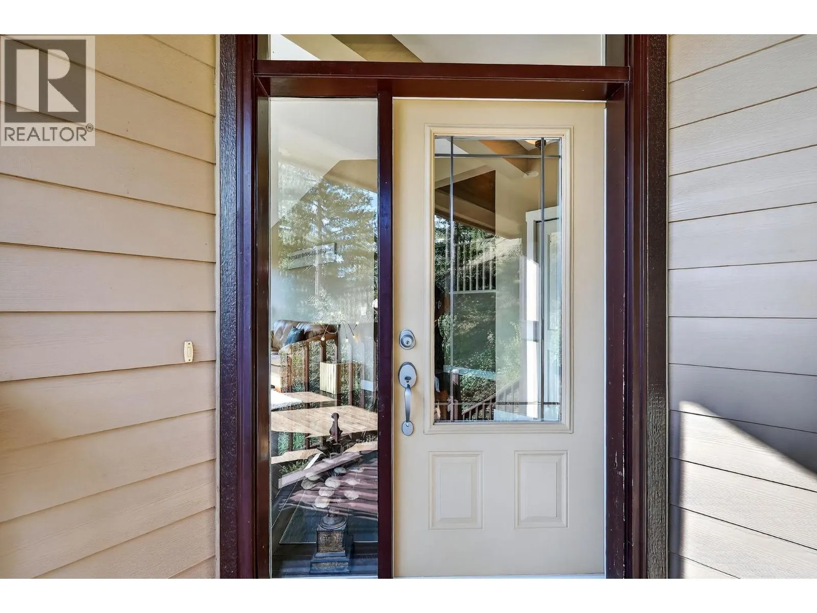 2200 Sunview Drive
