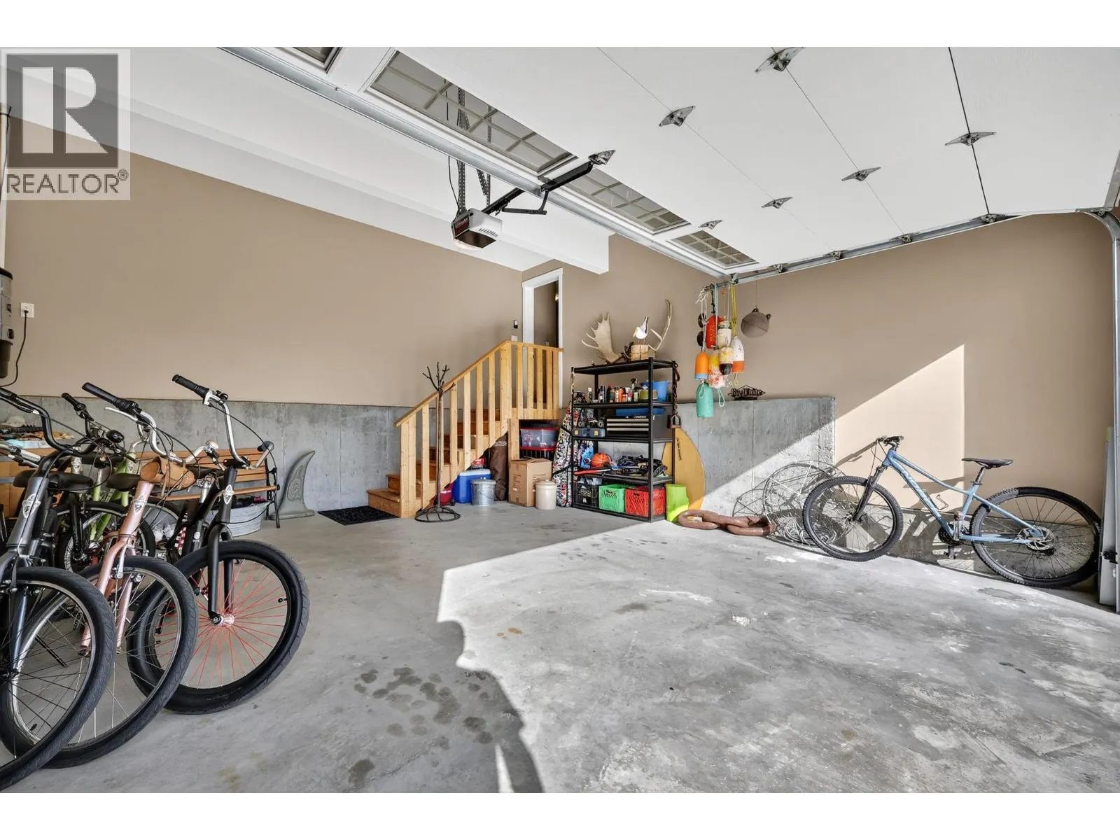 2200 Sunview Drive