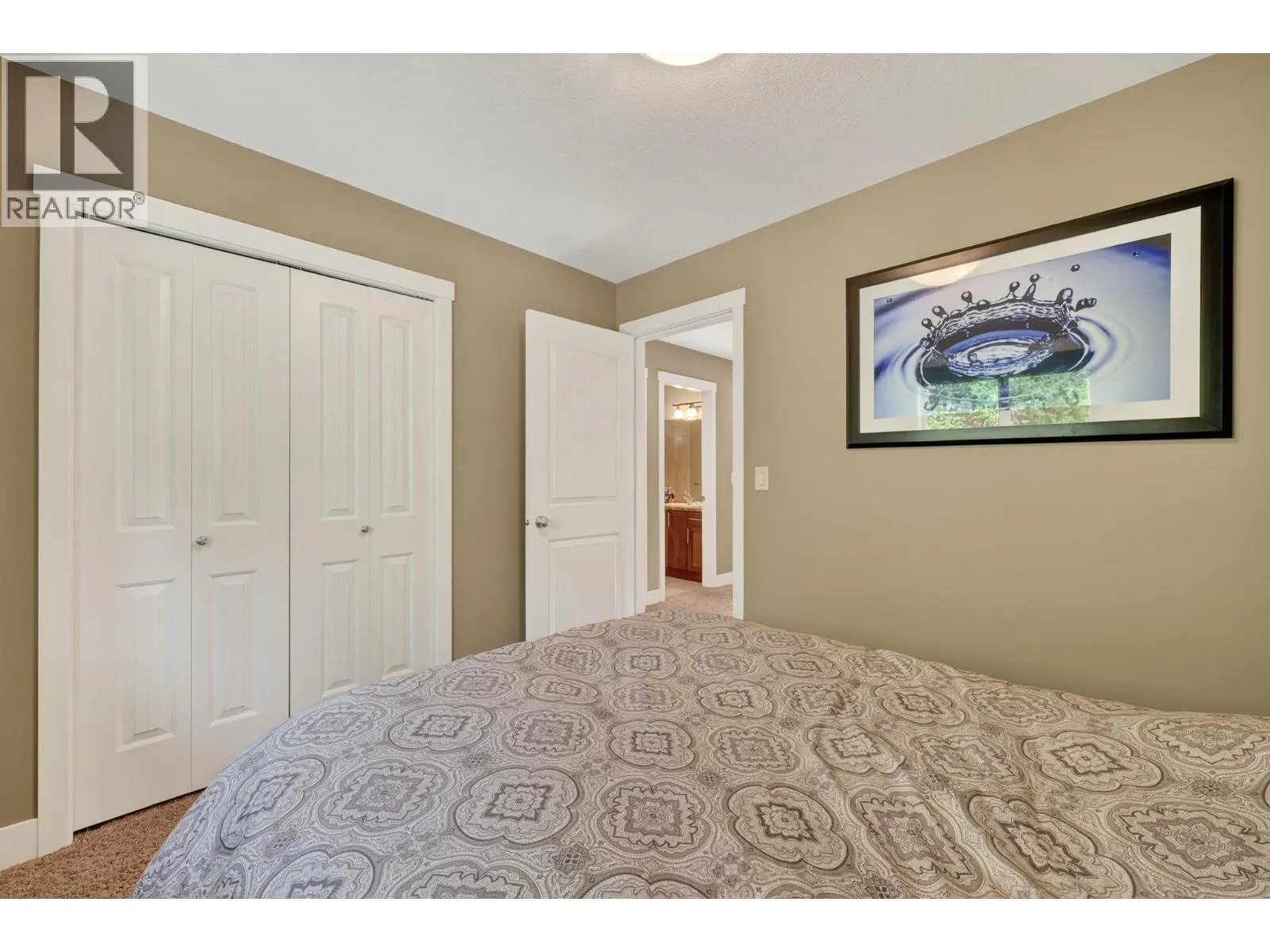 2200 Sunview Drive