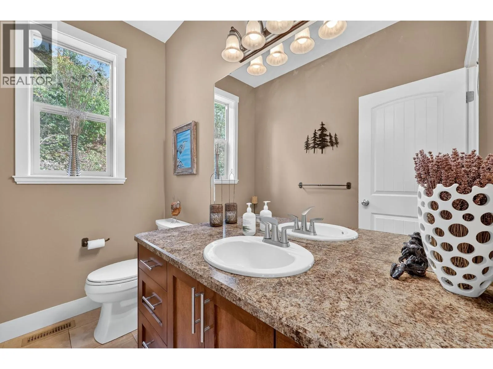 2200 Sunview Drive