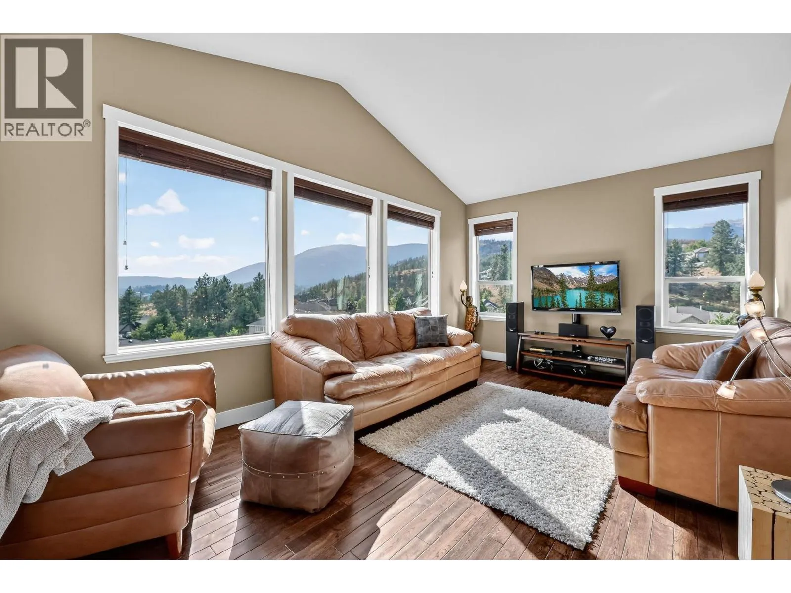 2200 Sunview Drive