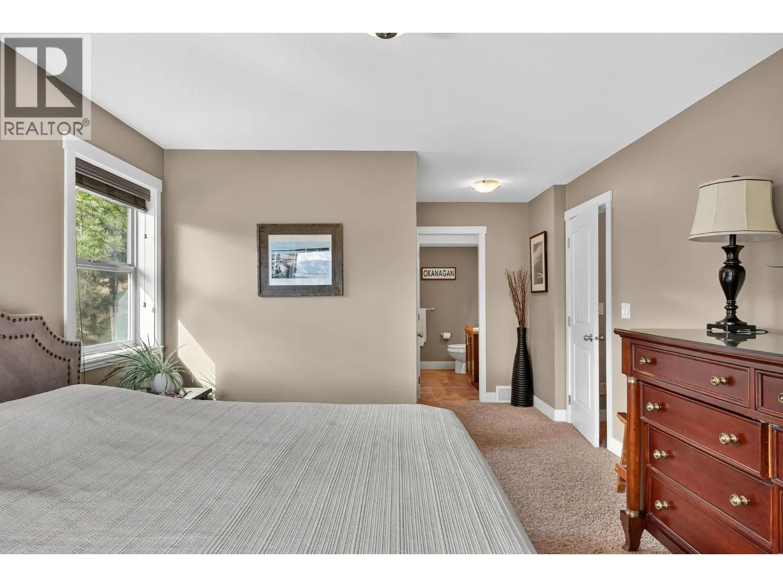 2200 Sunview Drive