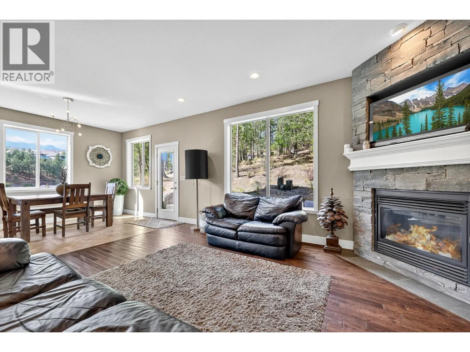 2200 Sunview Drive
