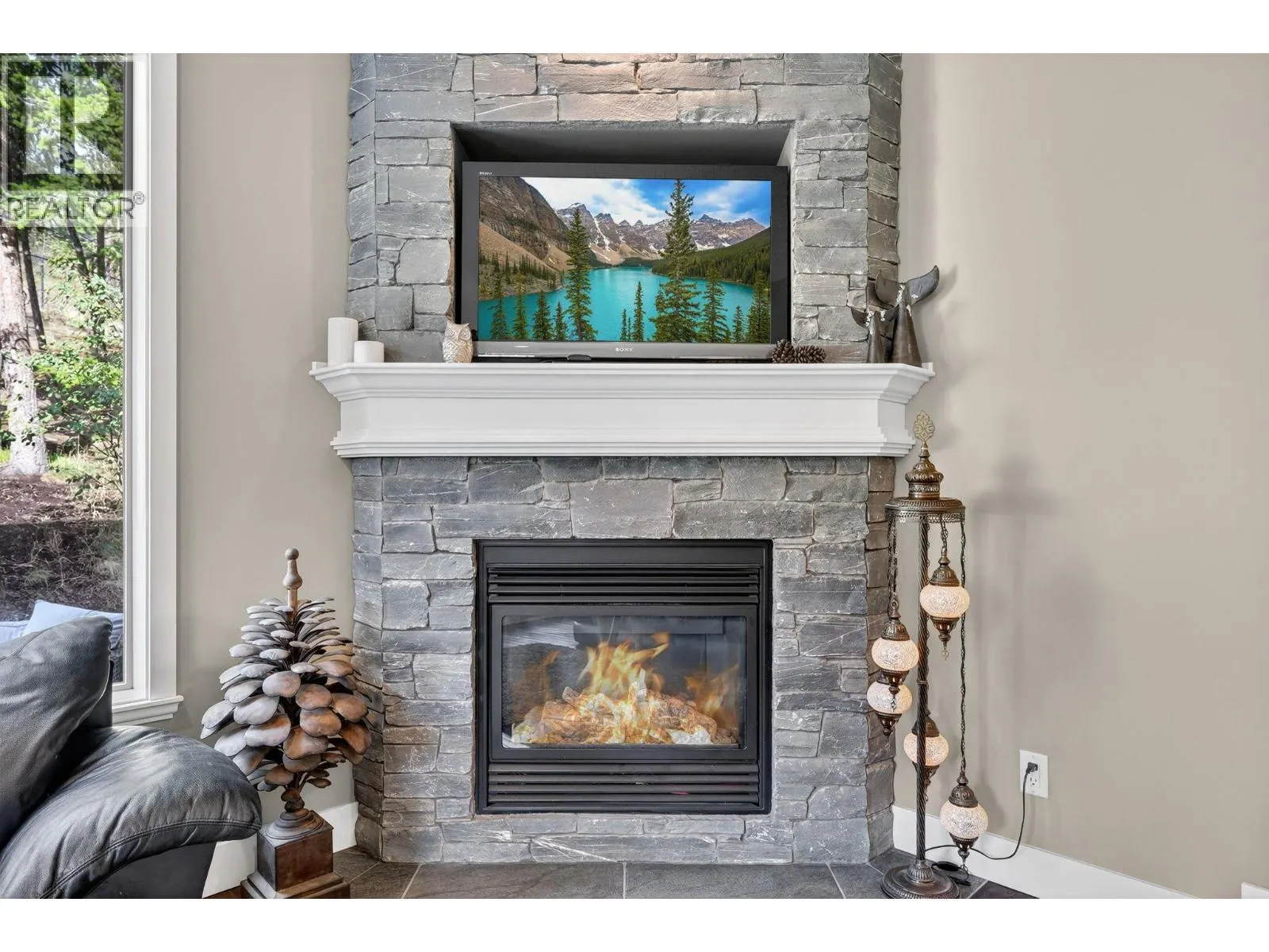 2200 Sunview Drive