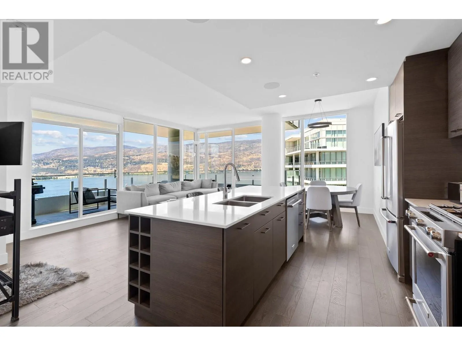 1191 Sunset Drive Unit# 2805