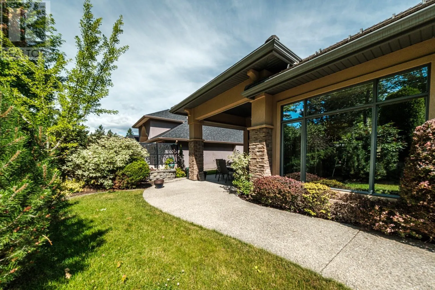 4349 Gallaghers Fairway S