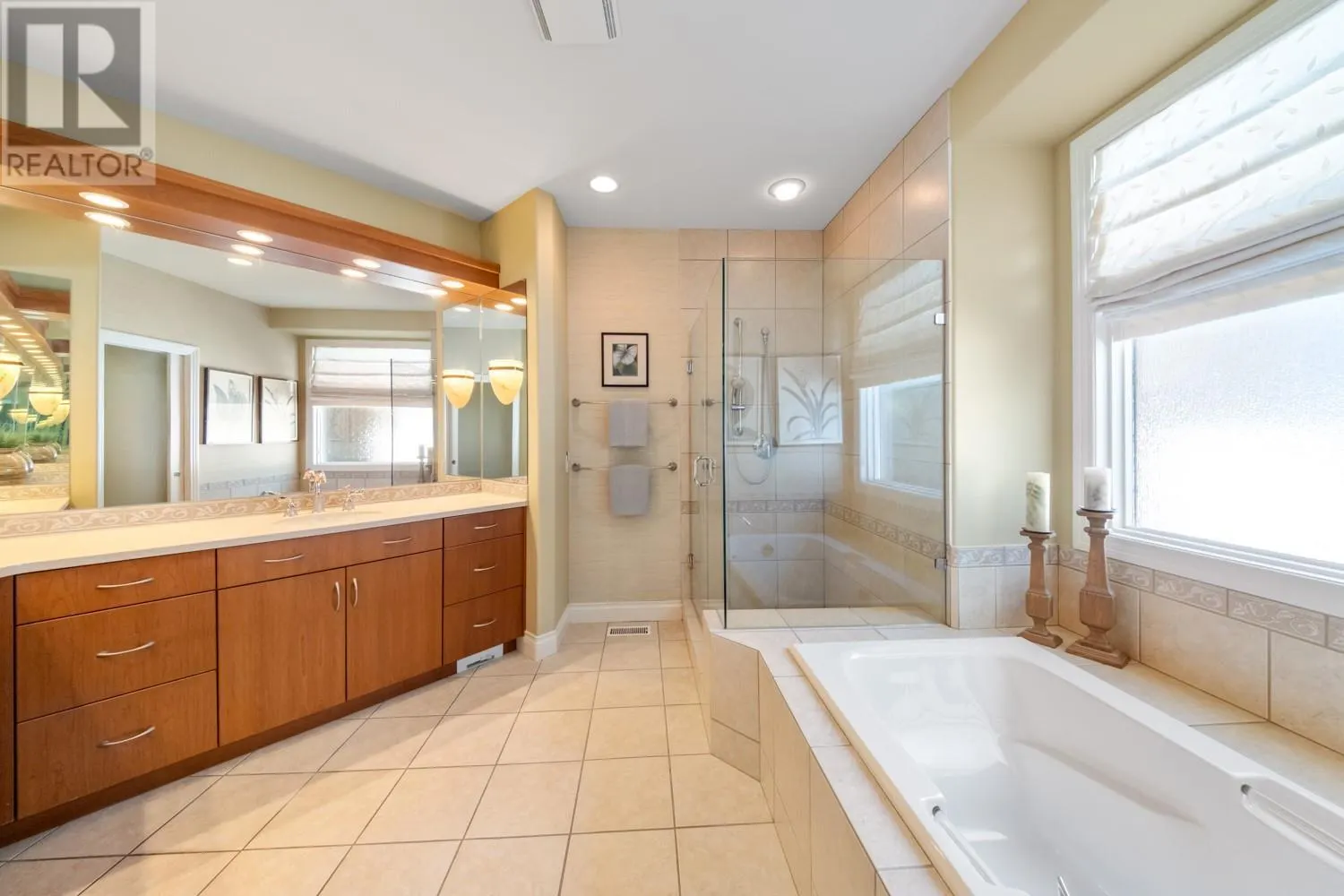 4349 Gallaghers Fairway S