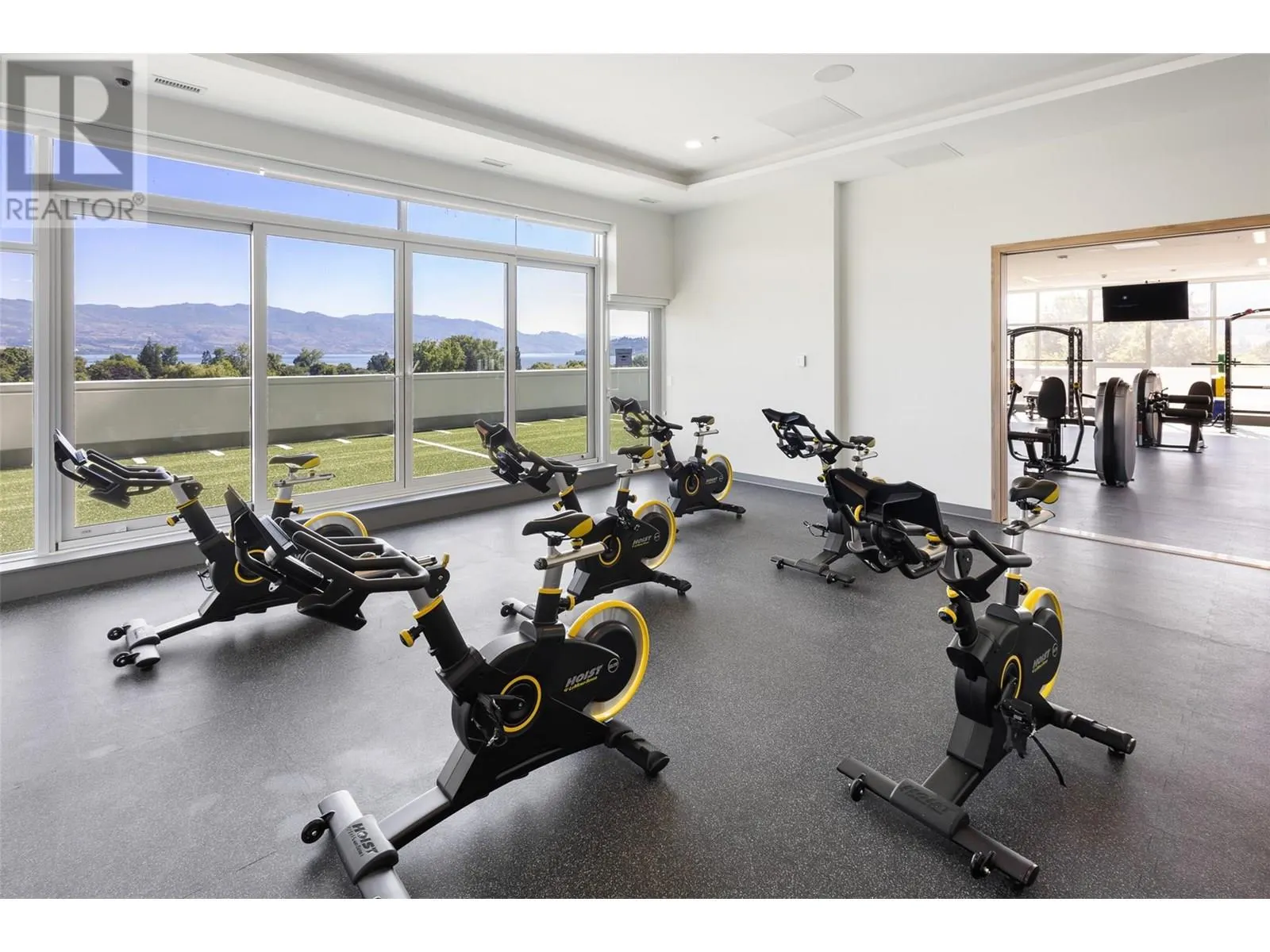 238 Leon Avenue Unit# 809