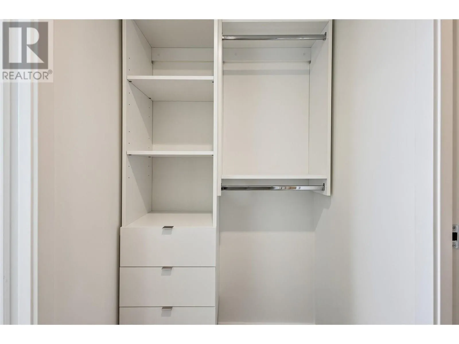 238 Leon Avenue Unit# 809