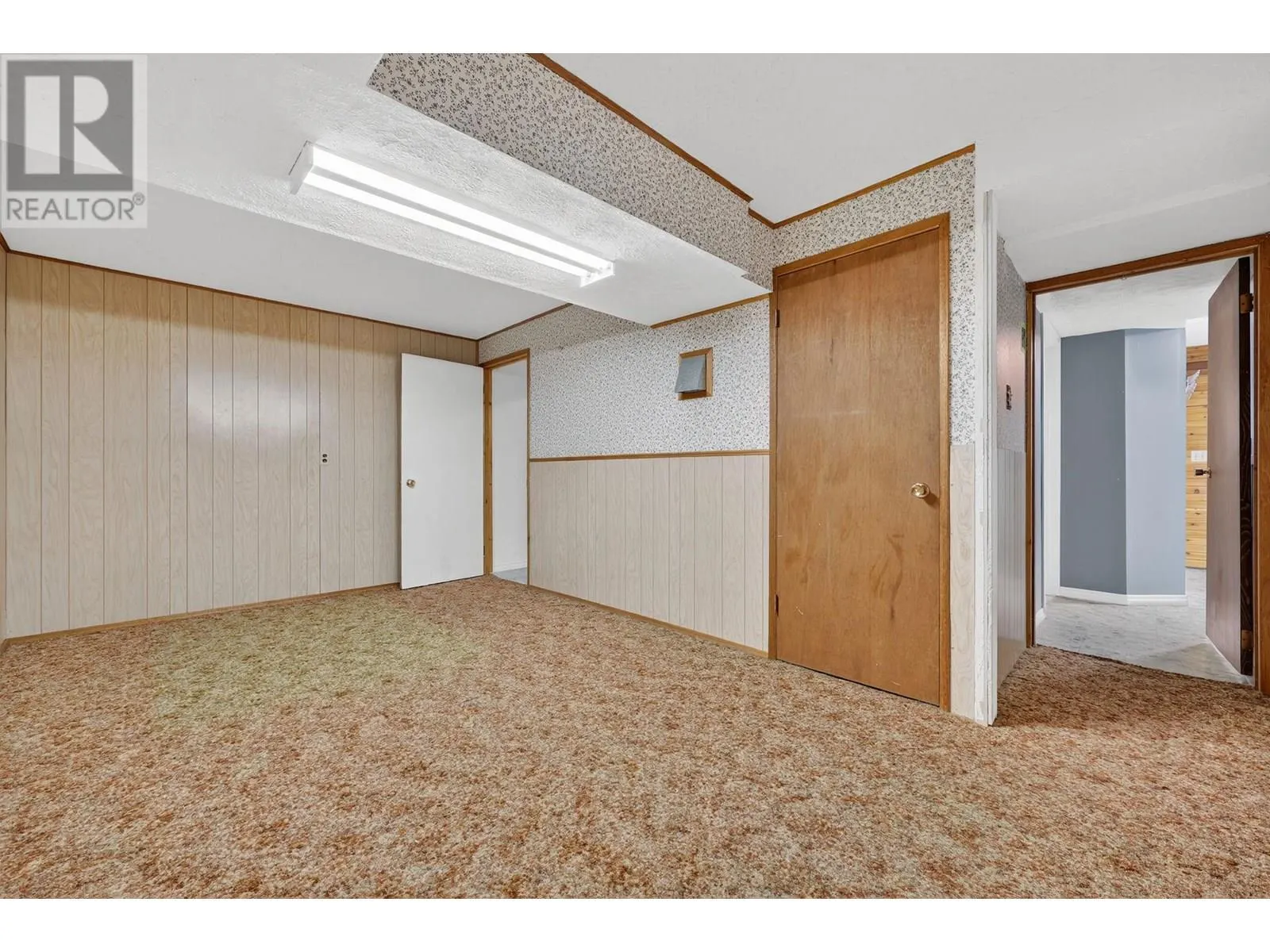1436 Athans Court