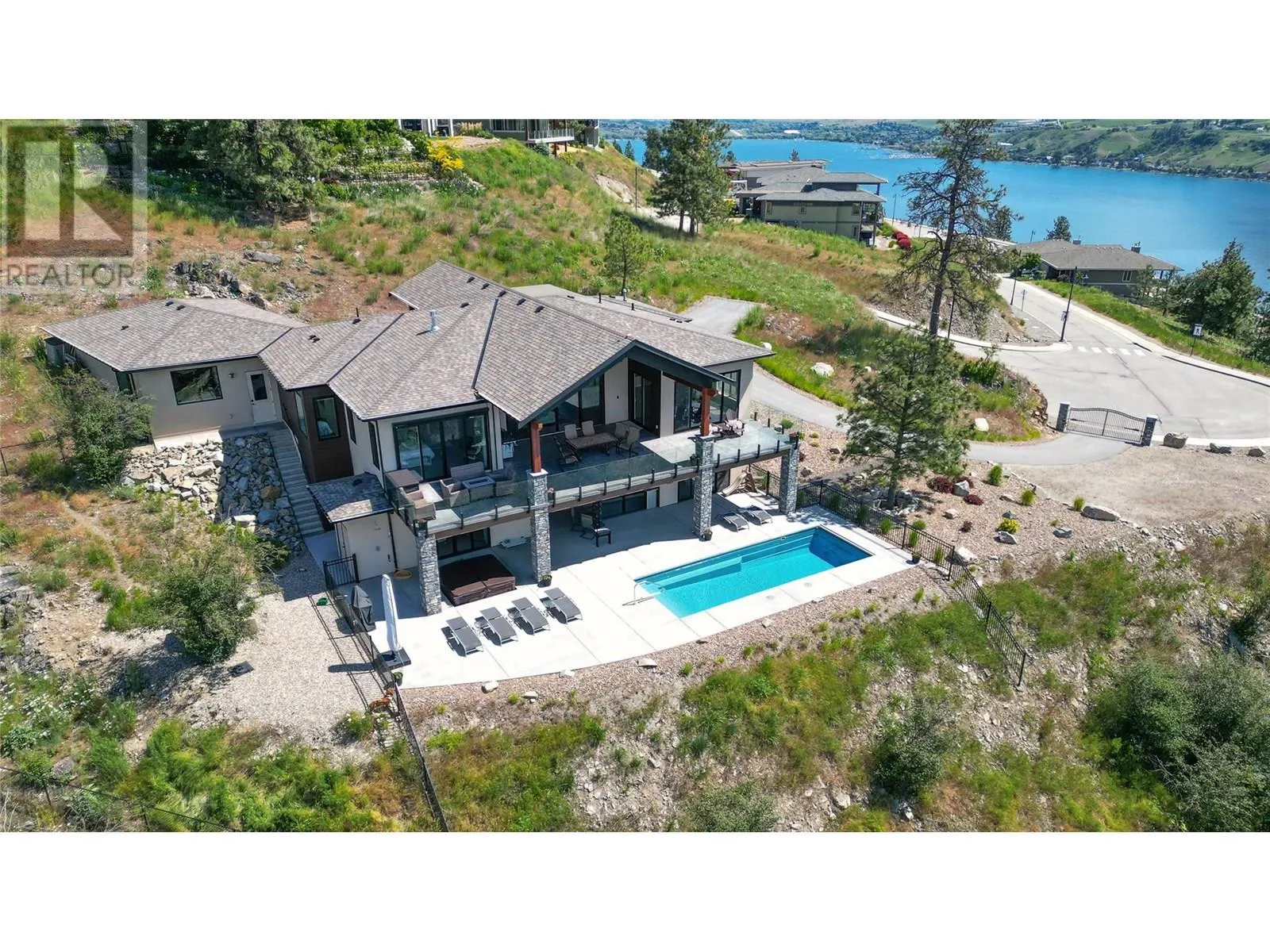 8836 Stonington Road