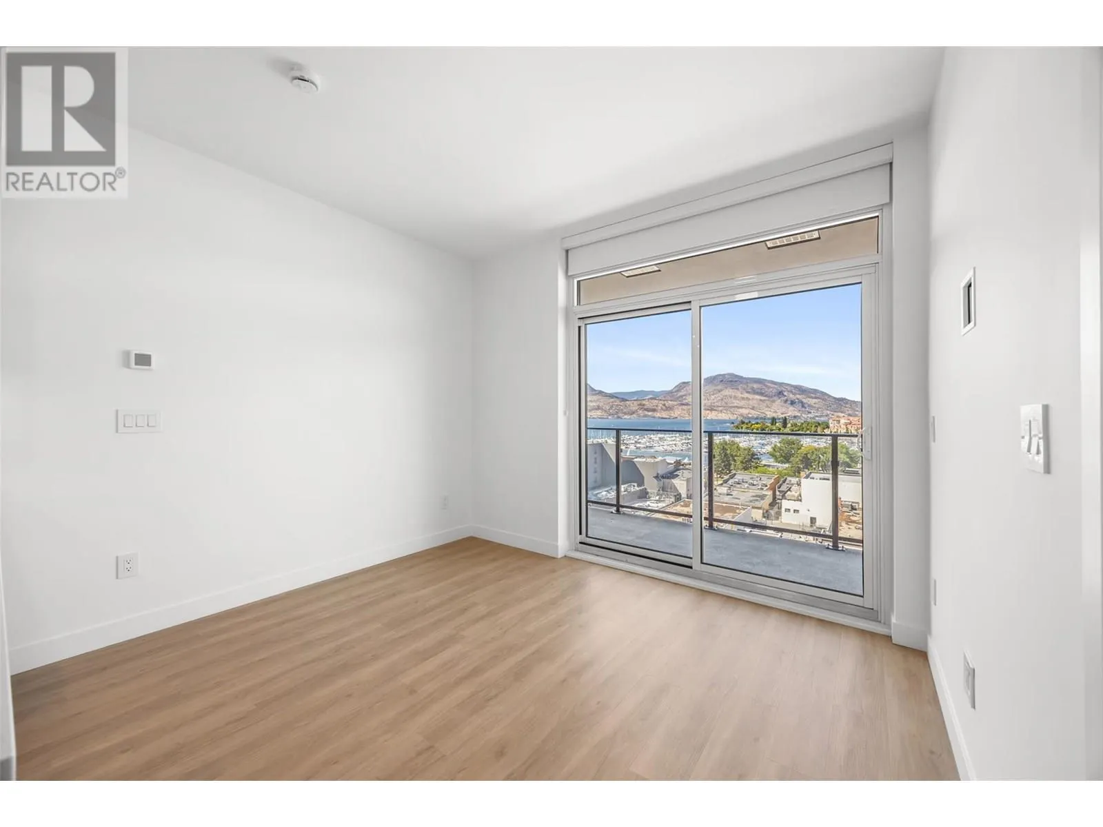 238 Leon Avenue Unit# 709