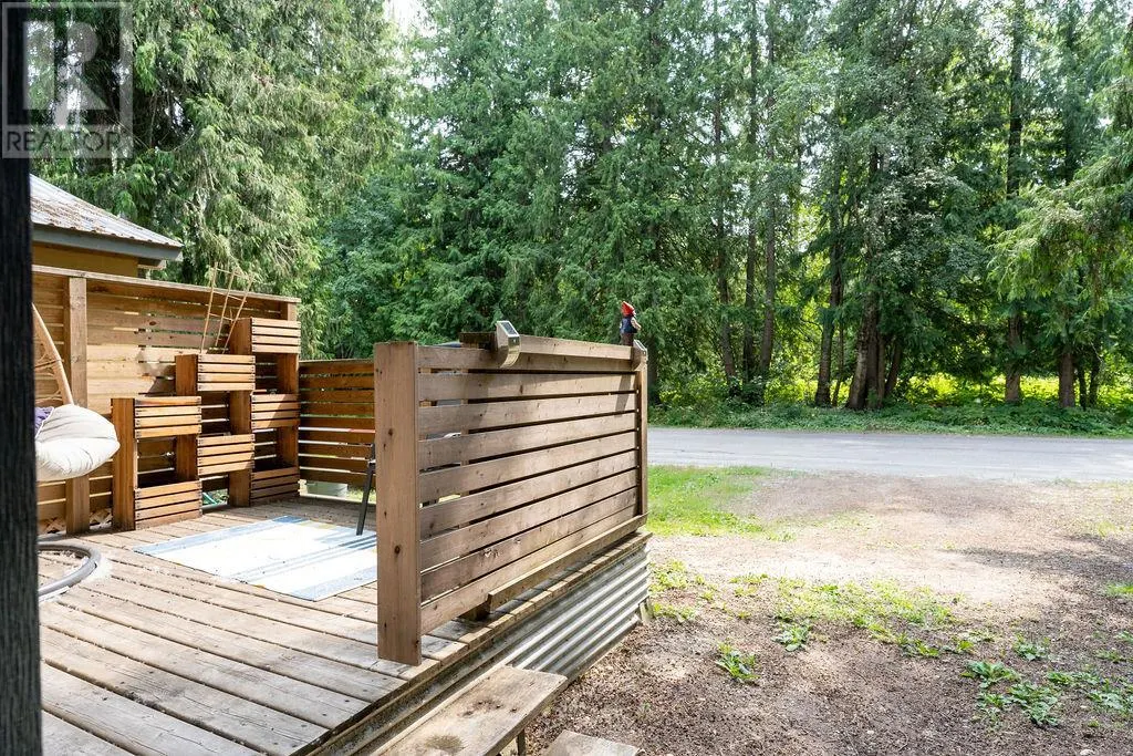1079 Lundell Road Unit# 4