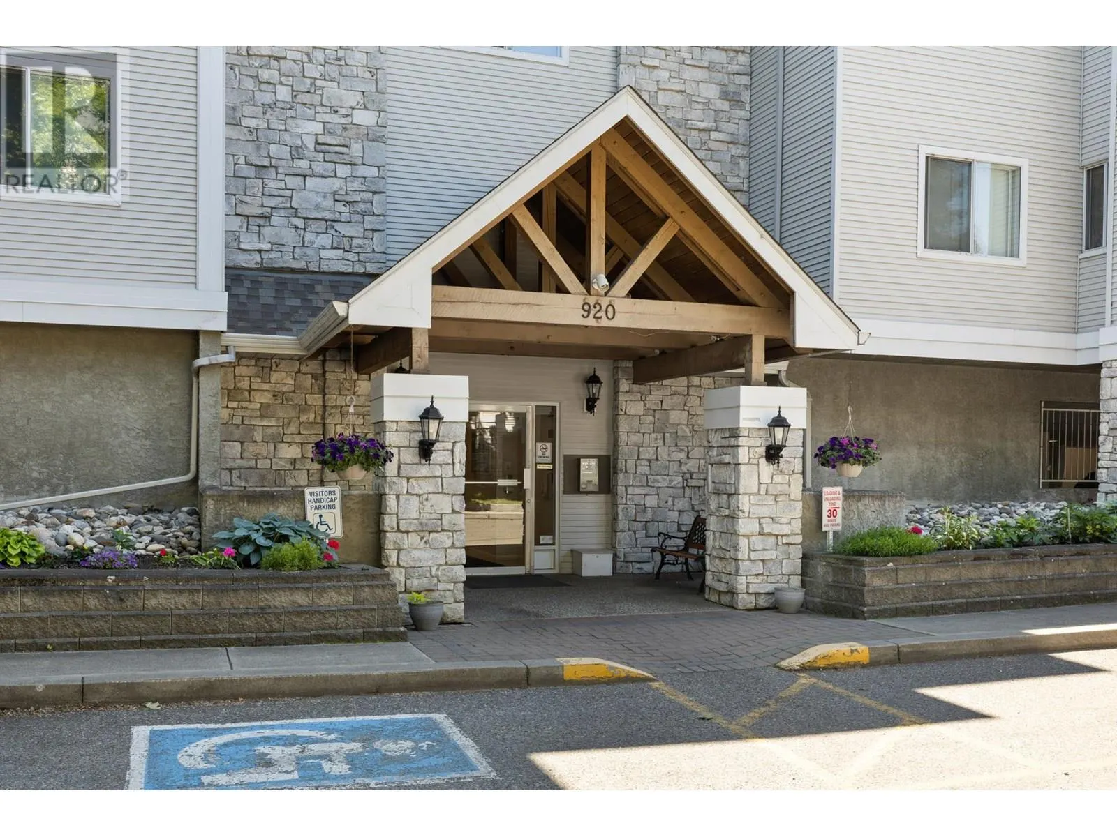 940 Glenwood Avenue Unit# 210