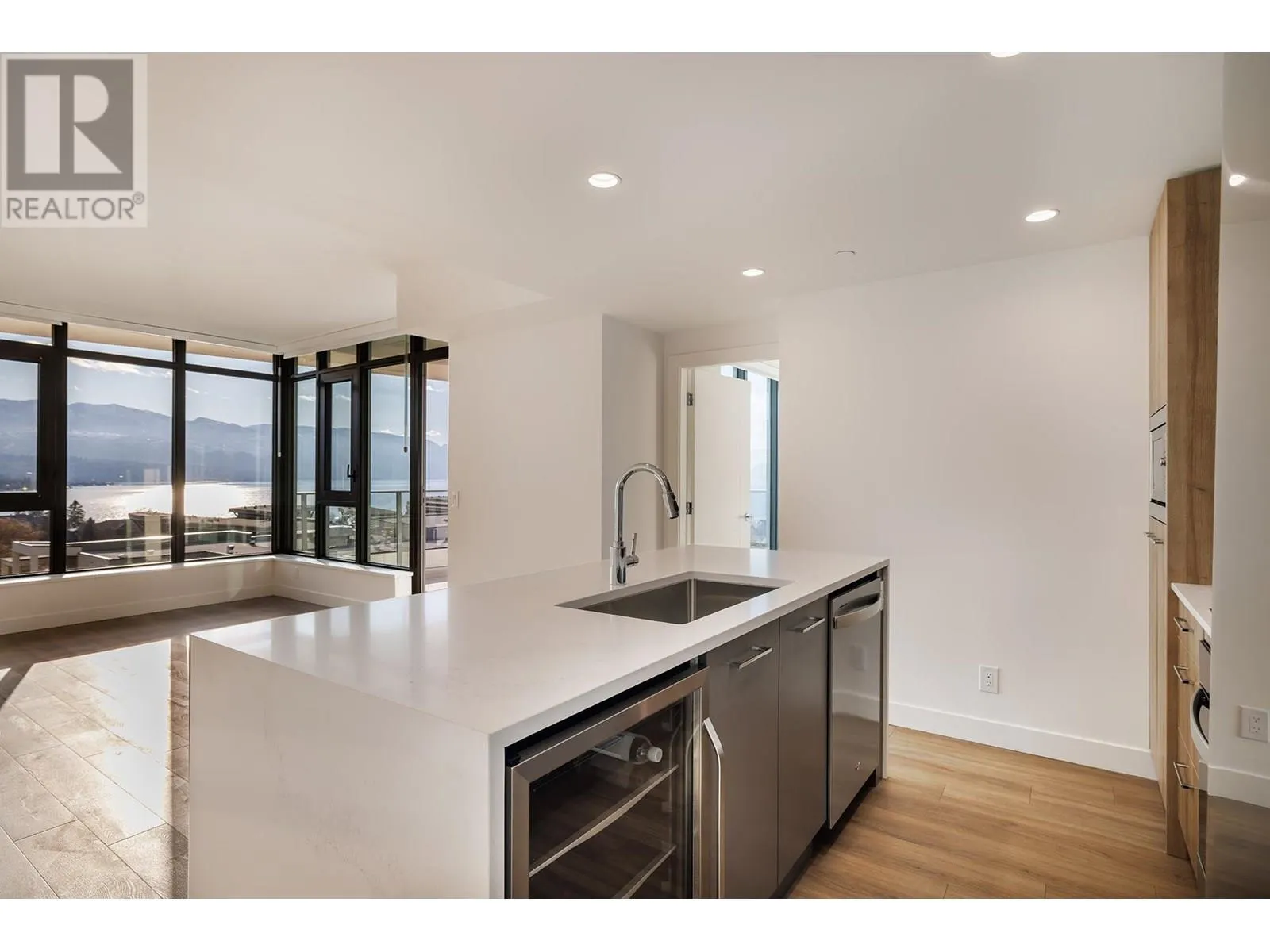 3699 Capozzi Road Unit# 909