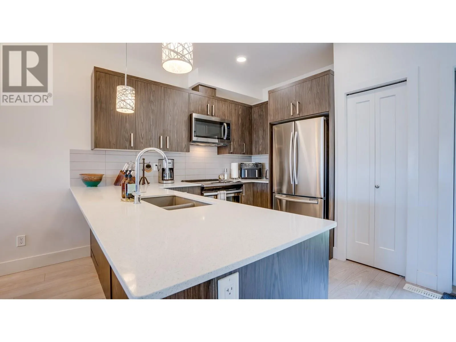 933 Mt Robson Place Unit# 3